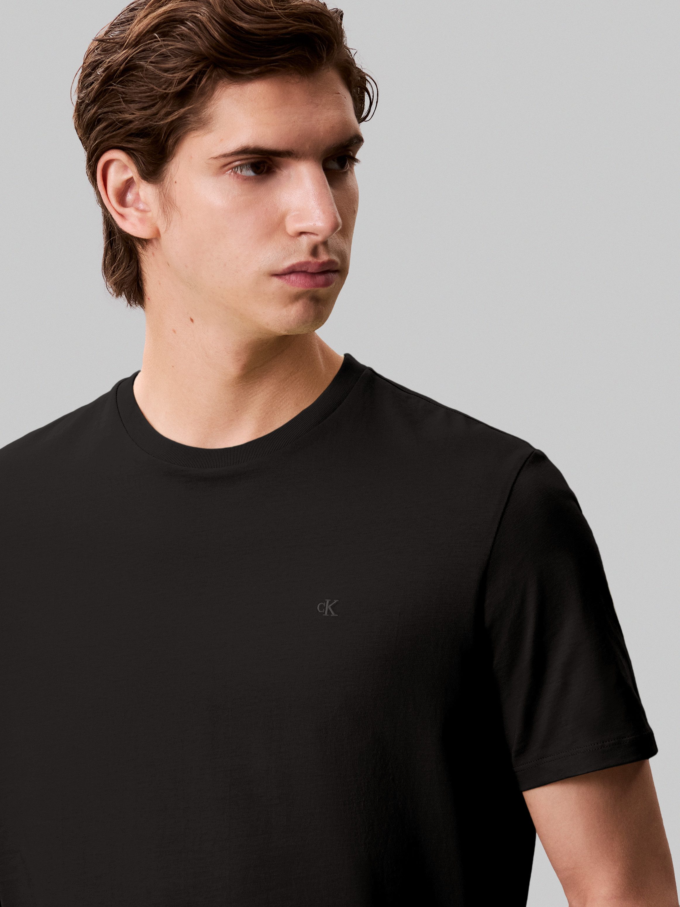 Calvin Klein Jeans T-Shirt SS SMOOTH CTTN SOLID CREWNK TEE mit Logo