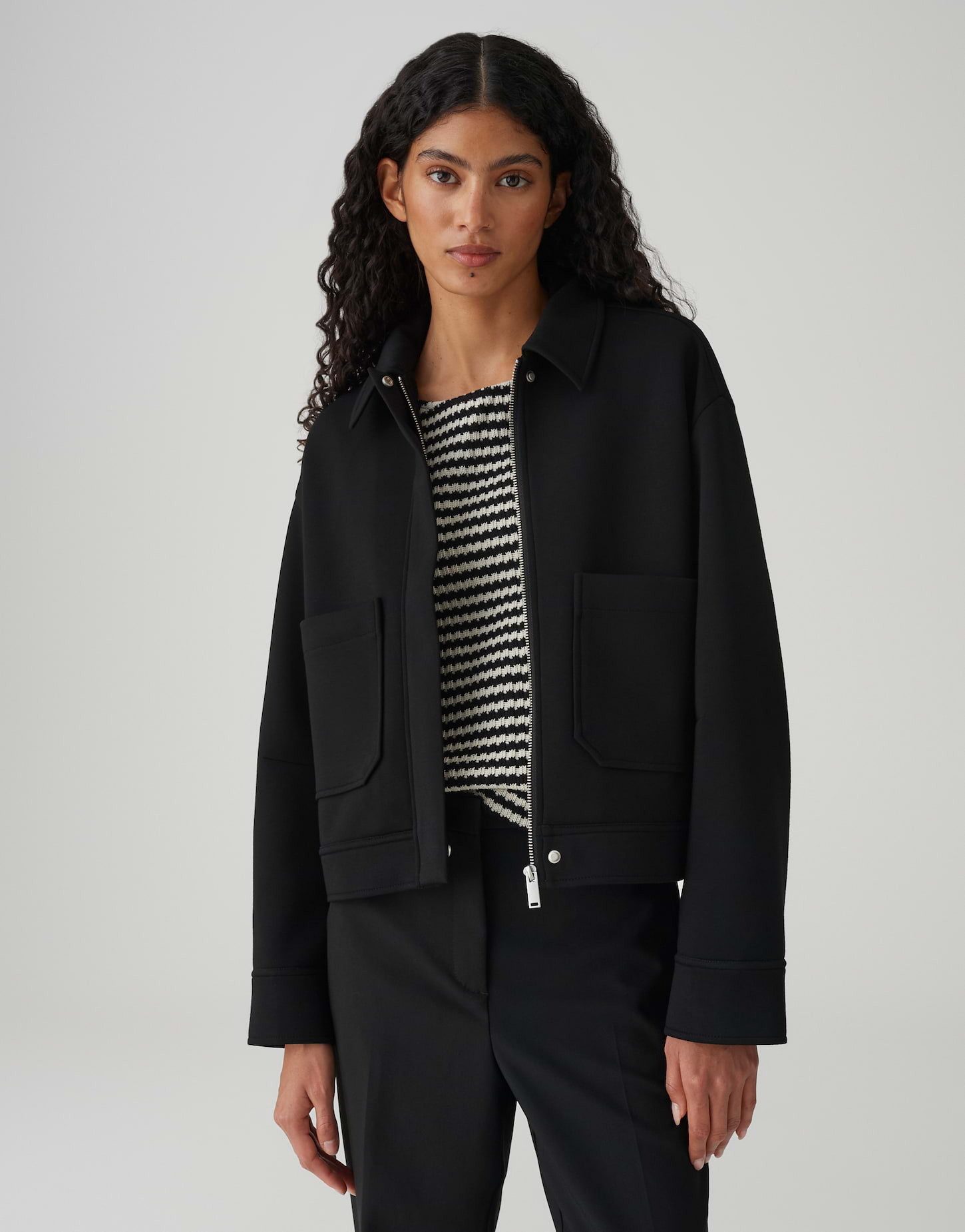 OPUS Jackenblazer JENIMA aus komfortablen Scuba Sweat Lockere Passform, gerader Schnitt, Umlegekragen, aufgesetzte Taschen