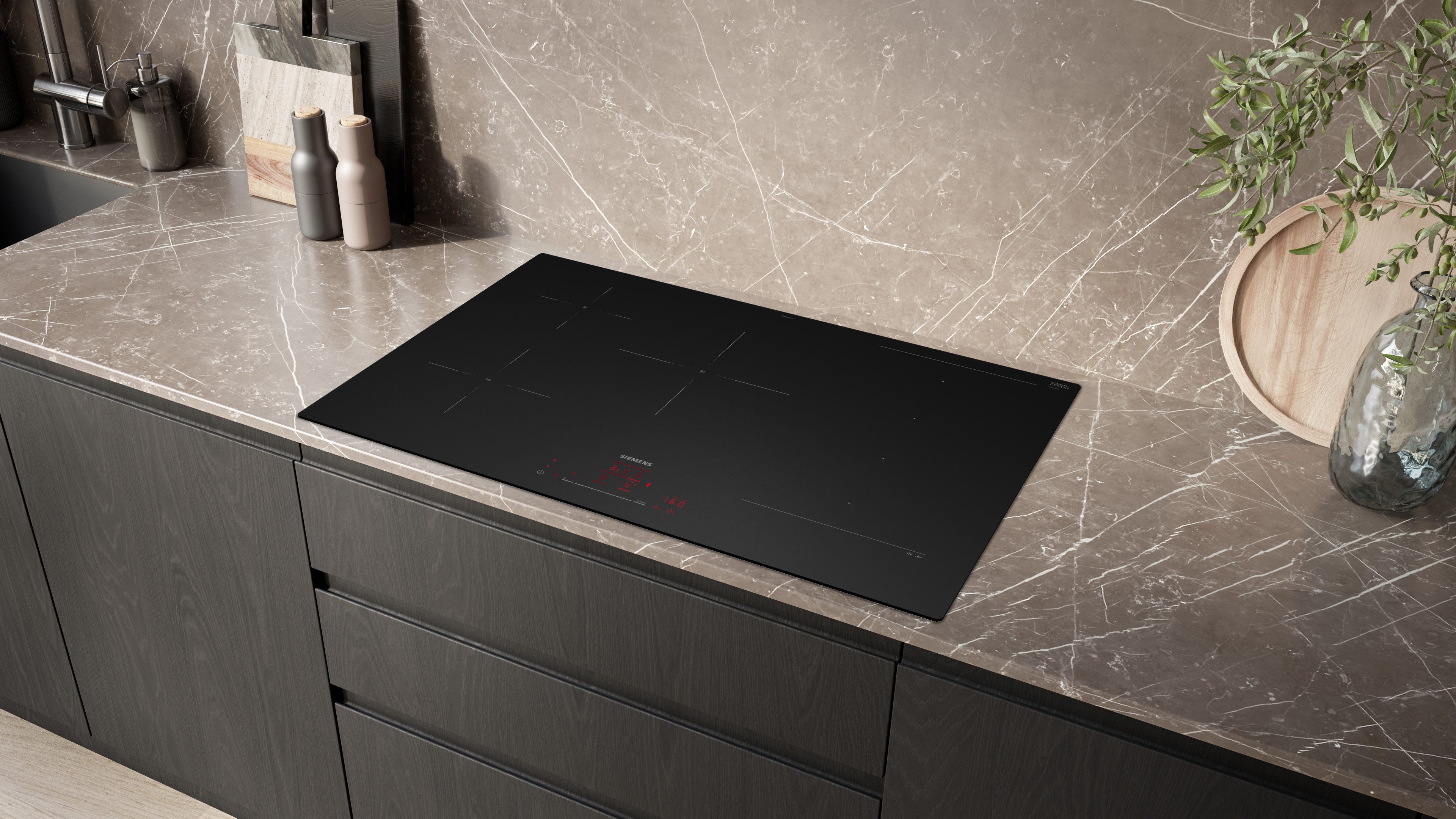 SIEMENS Induktions-Kochfeld iQ700 EX81AHVC1E, Mattes varioInduktion Kochfeld für mehr Flexibilität beim Kochen.