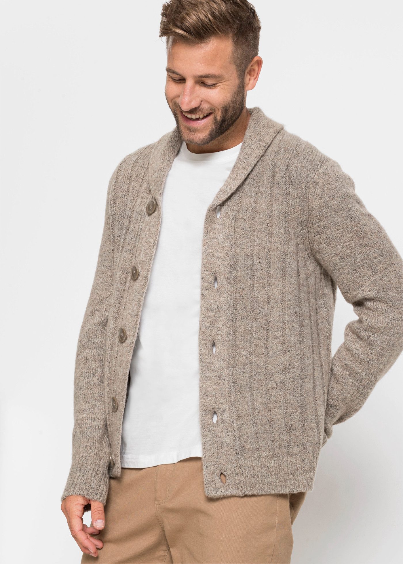 bonprix Strickjacke in weicher Qualität, Regular Fit, mit Schalkragen