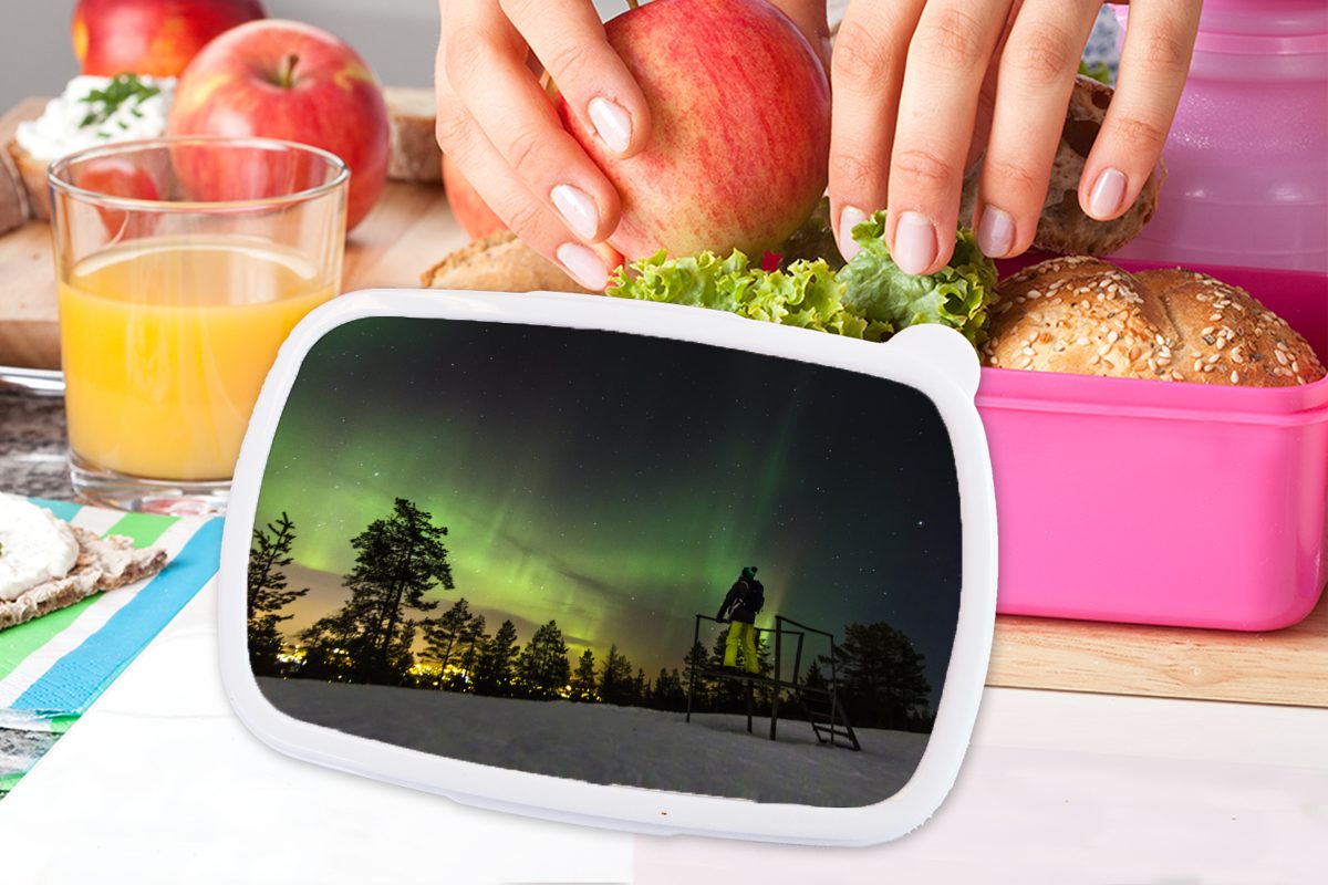 MuchoWow Brotdose Lunchbox Das Brotbox (2-tlg), Erwachsene, für Lappland, Kunststoff, Mädchen, Snackbox, Kinder, über Nordlicht rosa Kunststoff