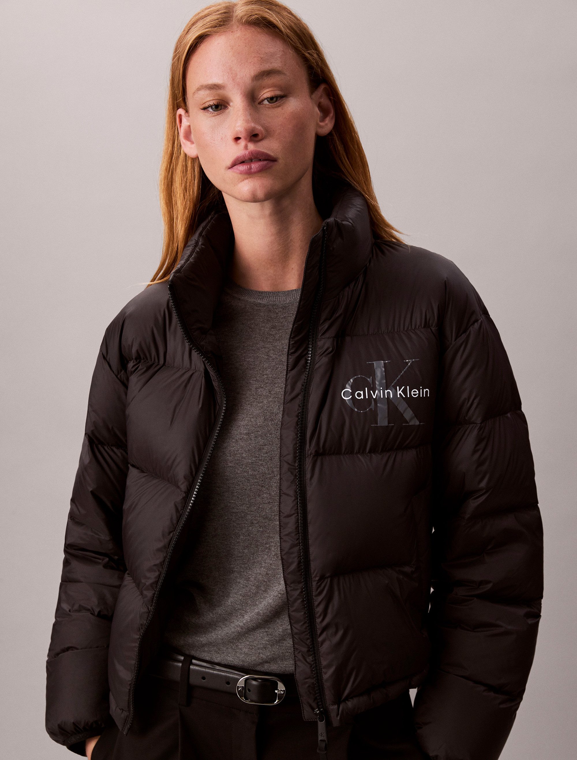 Calvin Klein Jeans Steppjacke GRAPHIC LOGO PUFFER JACKET Stehkragen, kurze, günstig online kaufen