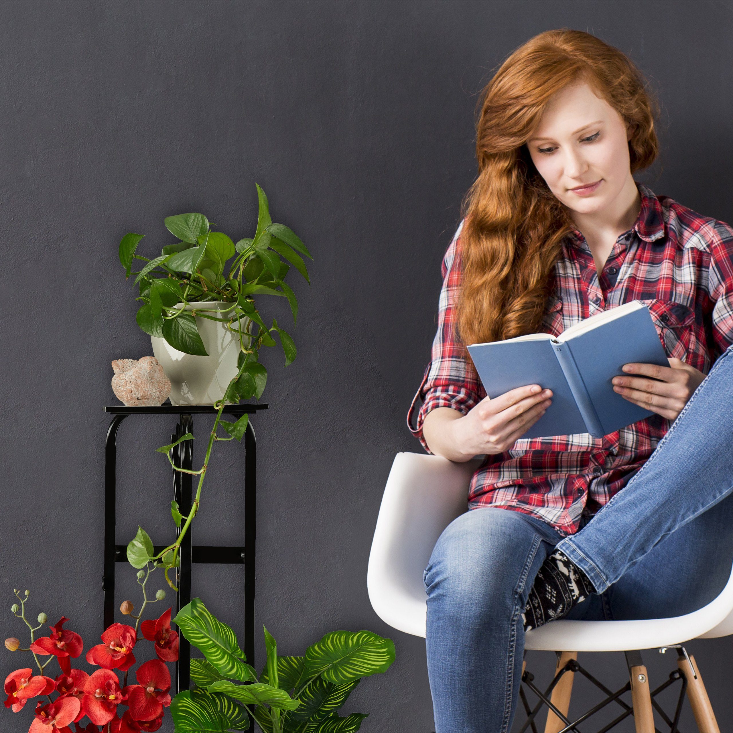 relaxdays Blumenständer Metall Blumentreppe 4 Etagen, schwarz