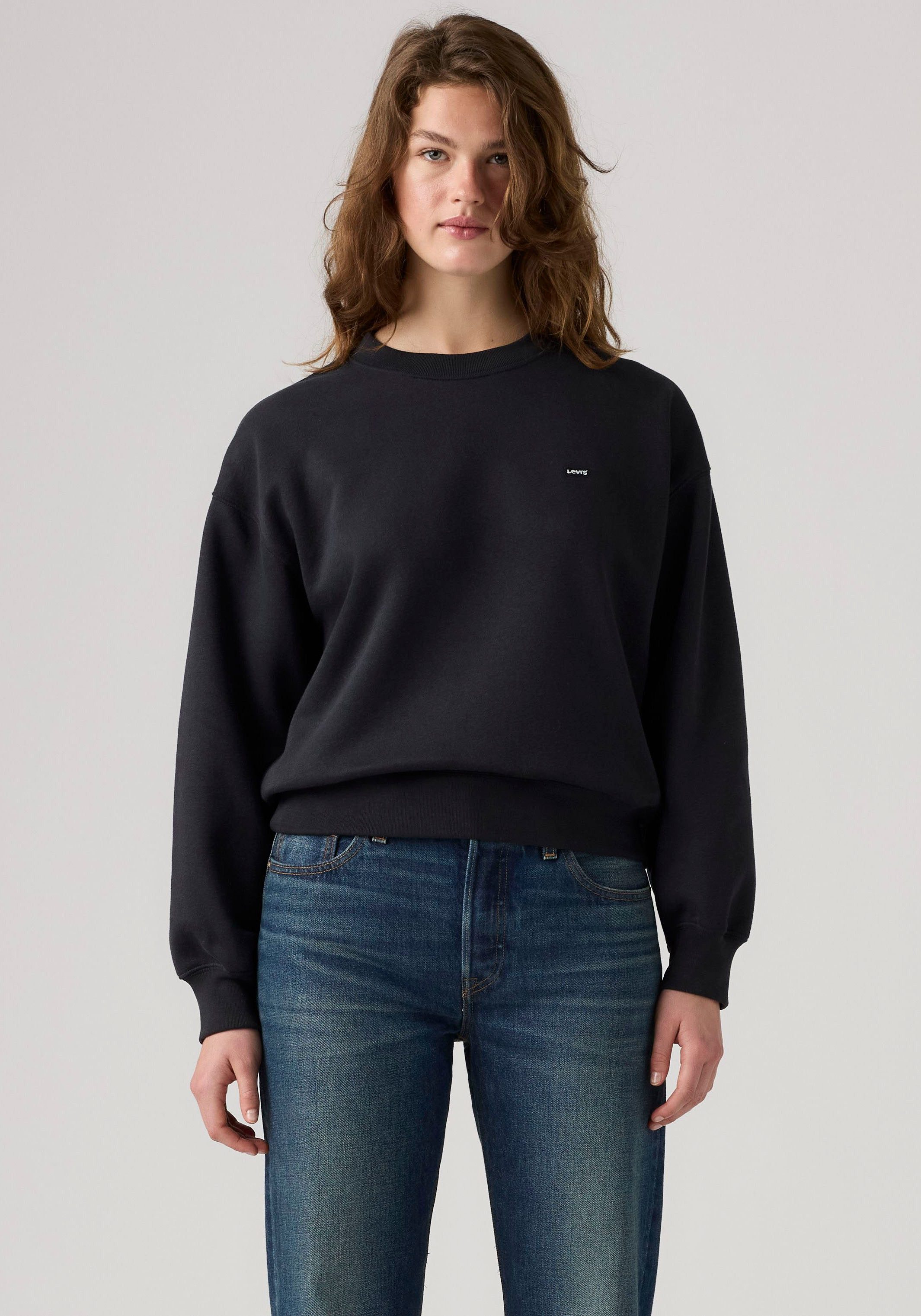 Levi's® Sweatshirt EVERYDAY CREW SWEATSHIRT mit kleinem Logo auf der Brust