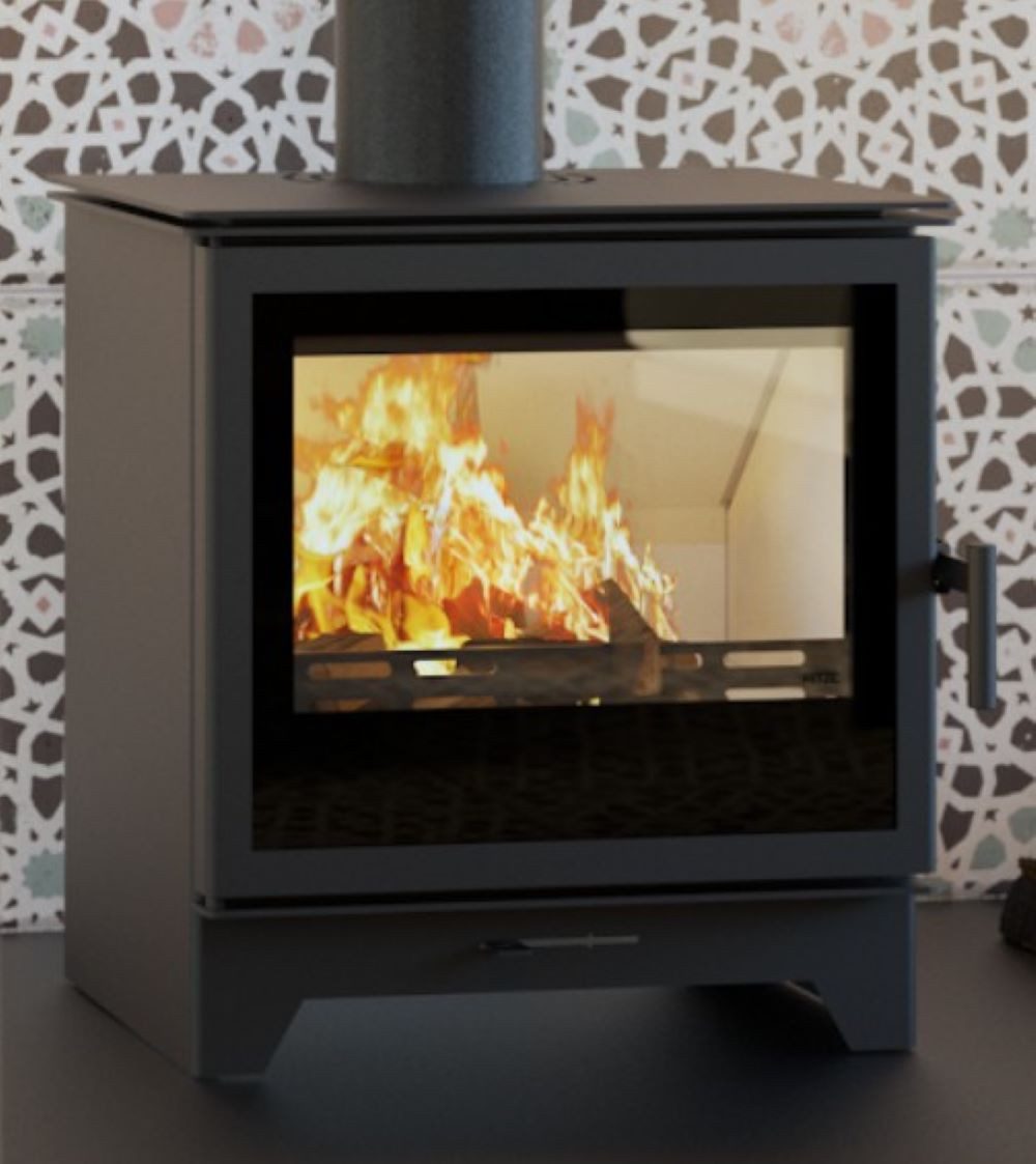 Hitze Kaminofen Hitze GATTO M Kaminofen 5,3 kW – Holzofen Panoramascheibe & Ecodesign