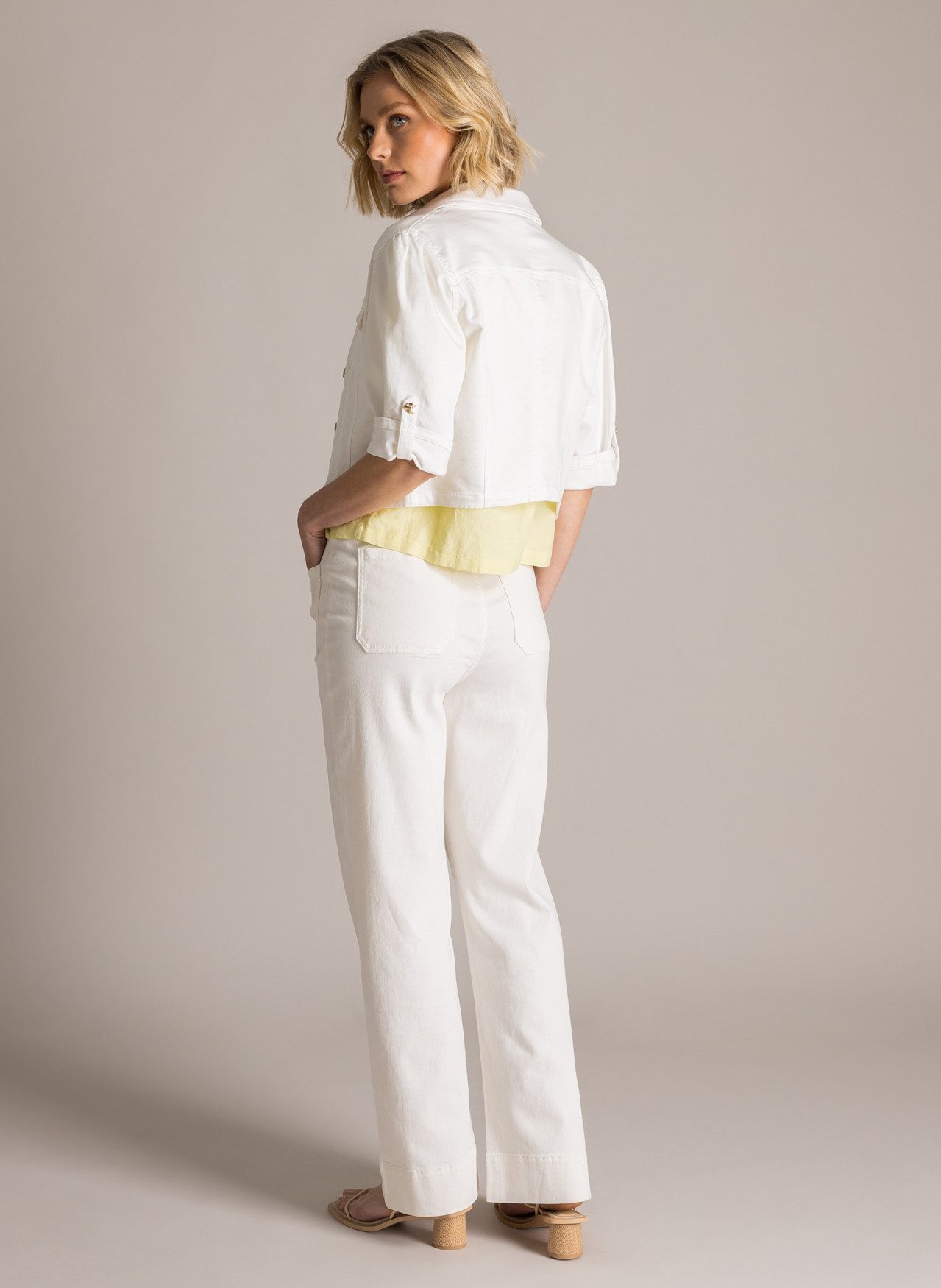 yest Cardigan Samma Essential