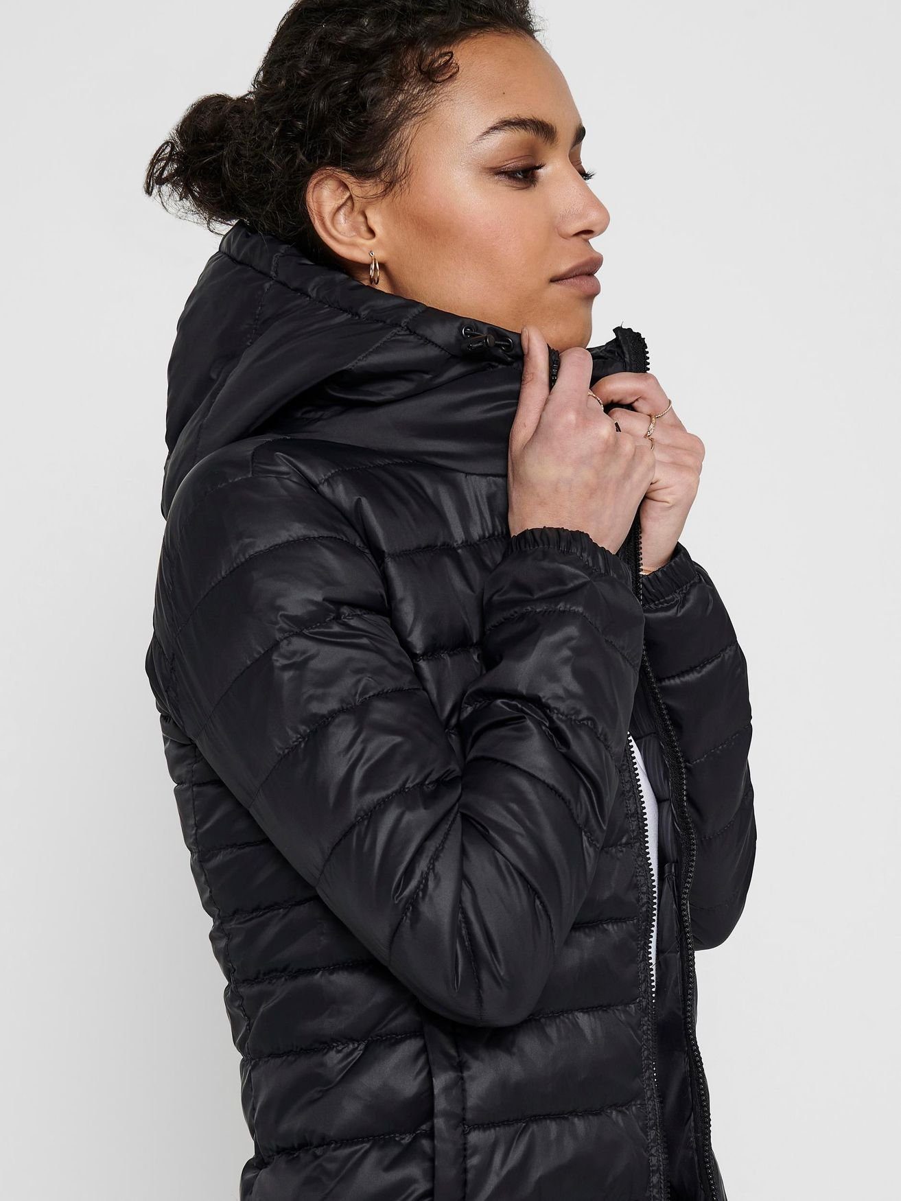 ONLY Blouson Leichte Slim Steppjacke Kapuze ONLTAHOE mit in 3761 Übergangsjacke Herbst Hellgrün