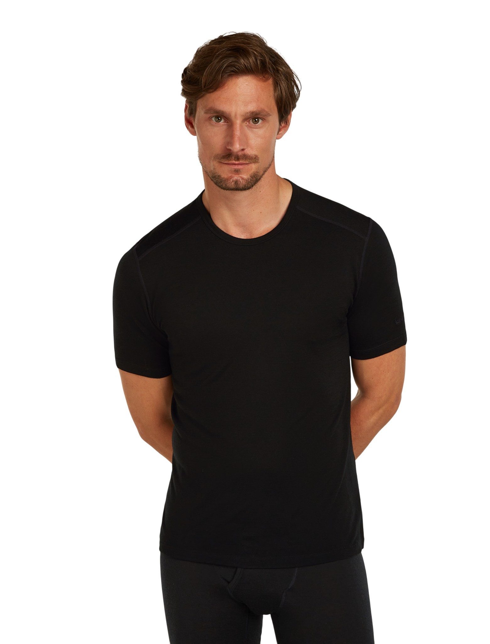 Icebreaker T-Shirt Unterwäsche 200 Oasis SS Crewe enganliegend (Merinowolle) schwarz