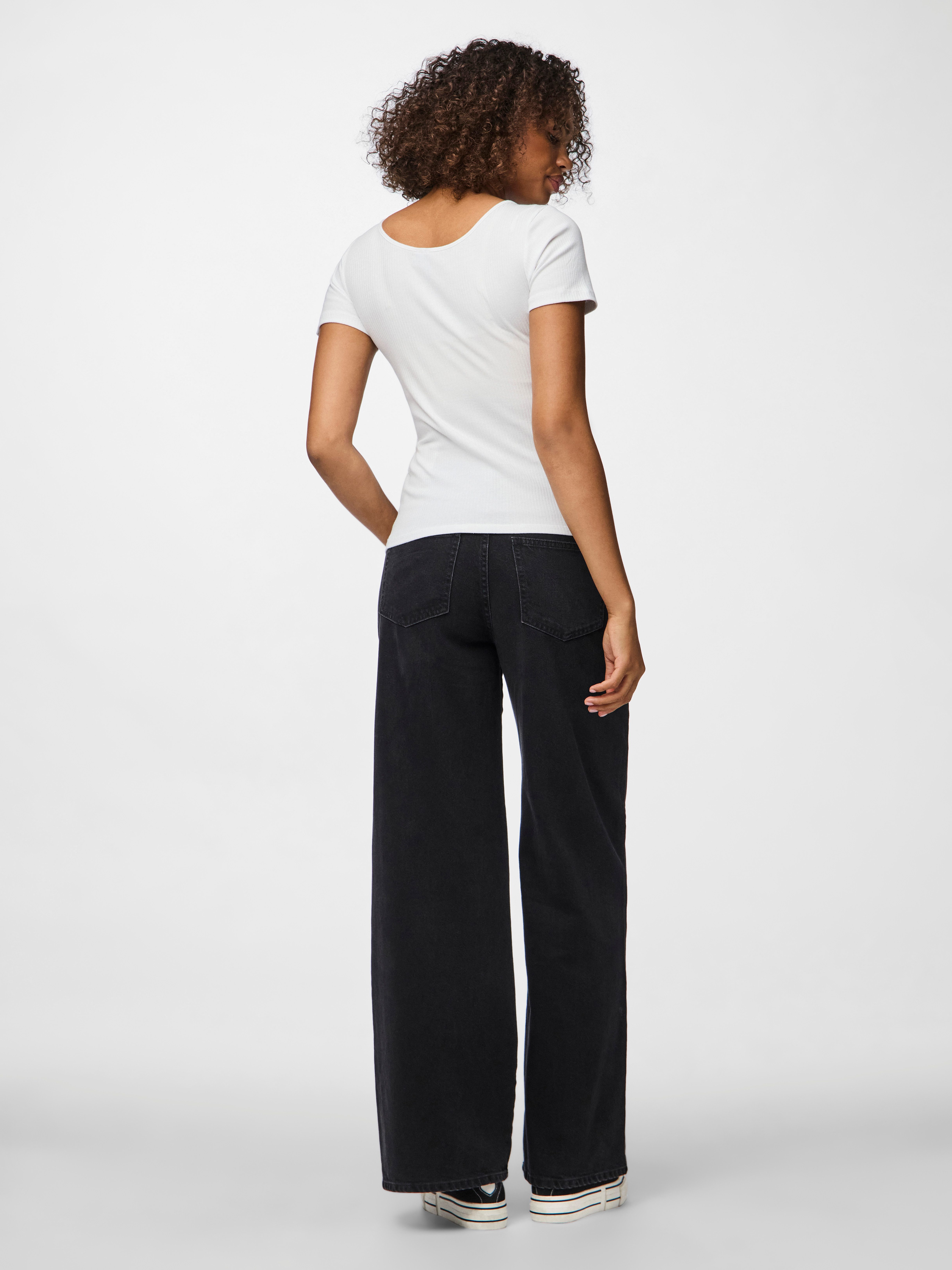 pieces Kurzarmshirt PCKITTE SS TOP NOOS BC Baumwollmischung, slim fit