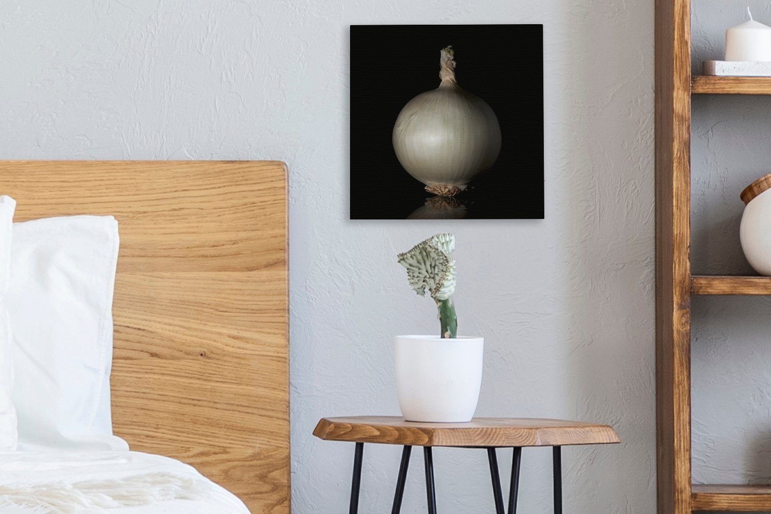 OneMillionCanvasses® Leinwandbild Einsame weiße (1 St), Bilder Wohnzimmer schwarzen auf einem Schlafzimmer Hintergrund, Leinwand Zwiebel für reflektierenden