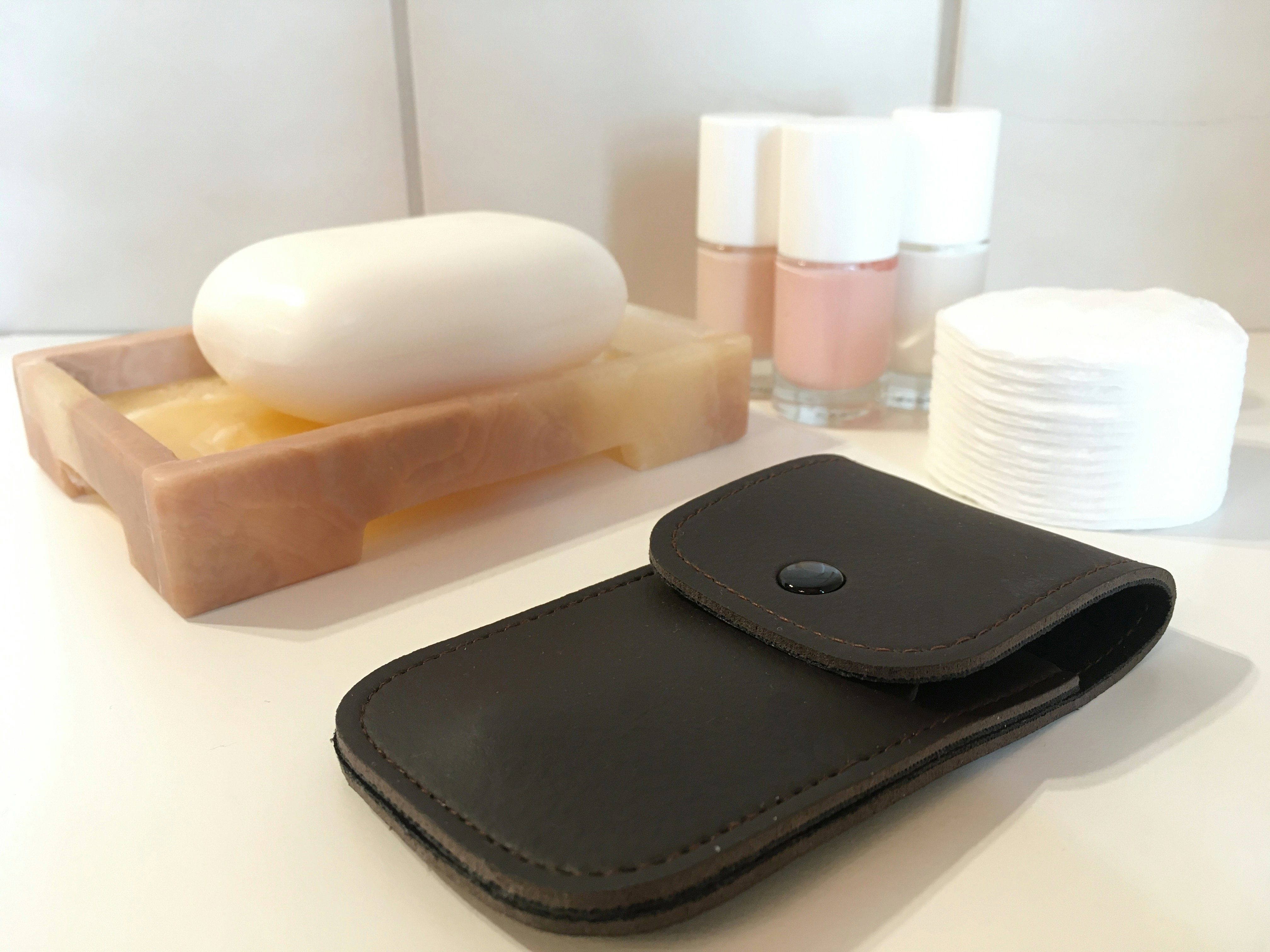 Nagelwerkstatt Nagelschere Profi Nagelknipser - feiner Nagelknipser aus rostfreiem Edelstahl, (Set, 3-tlg), Gebogene, sehr scharfe Schneide - für Finger- und Fußnägel