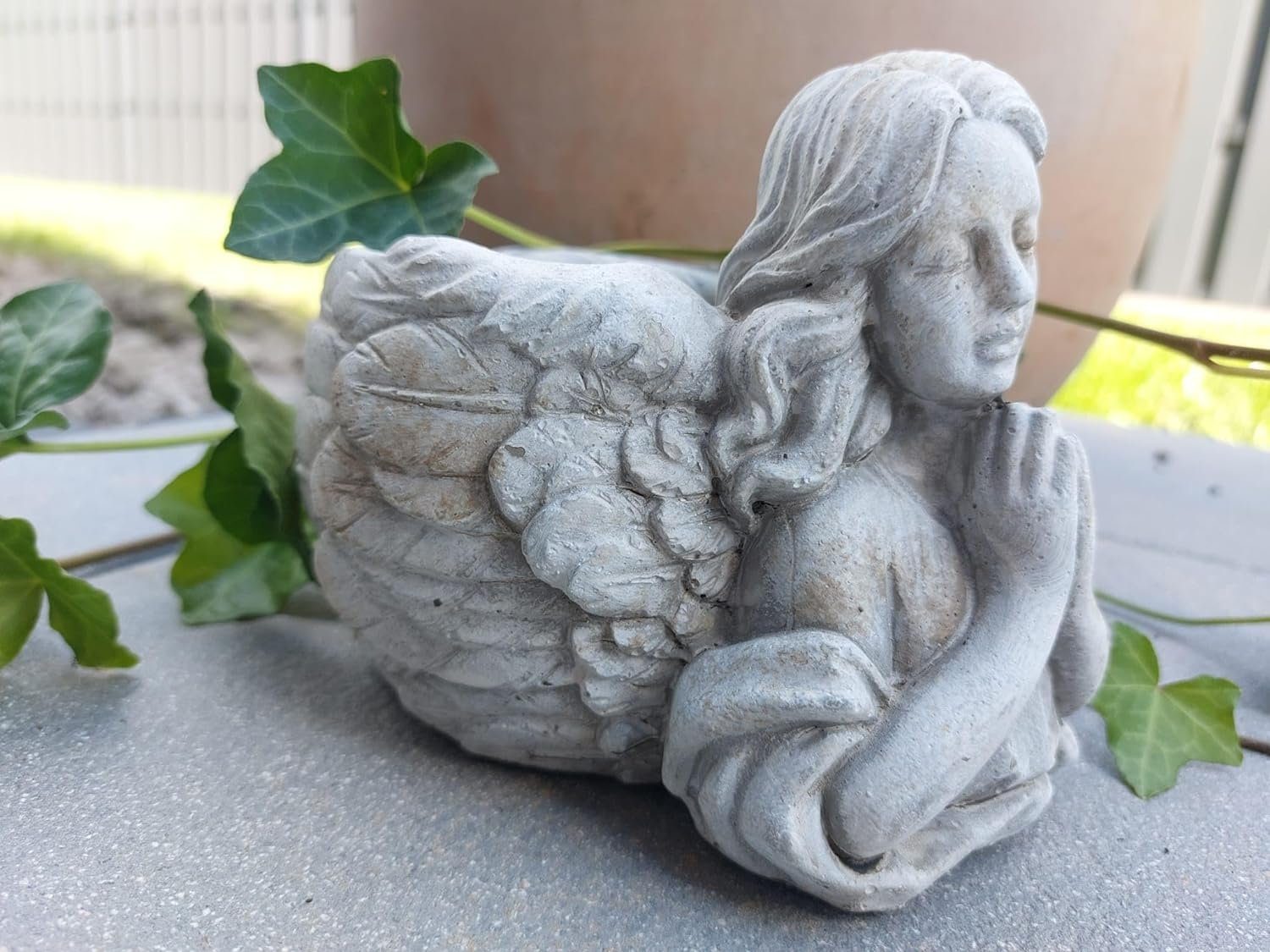 Florissima Pflanzkübel Engel Pflanzschale Grabschmuck Grab Dekoration Blumenschale (1 Stück), Engel mit Flügel, Grabdeko