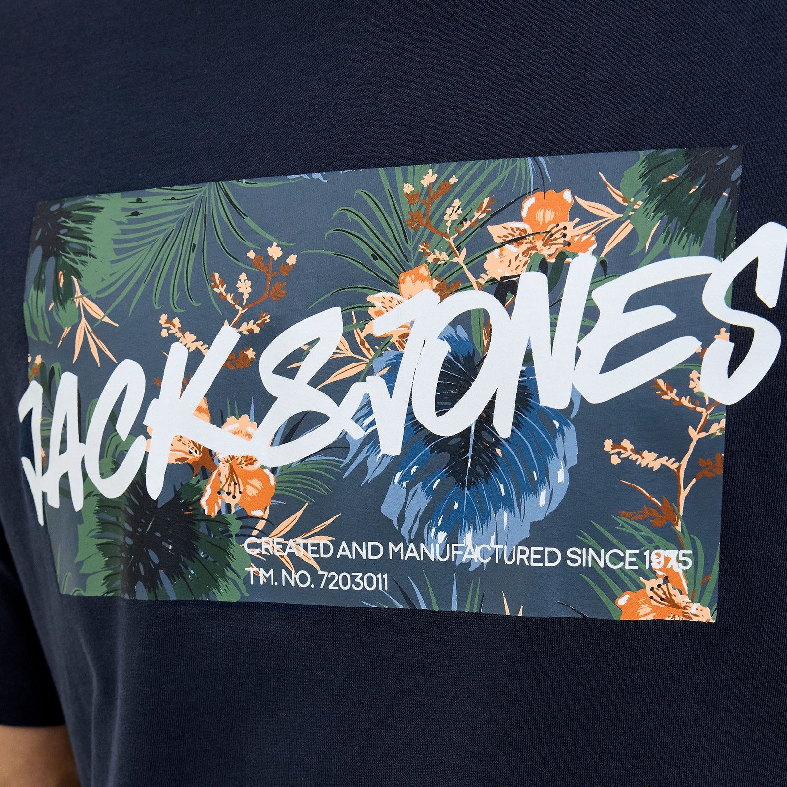 Jack & Jones T-Shirt JJHAWAII Shape Tee SS Crew Neck LN mit Rundhalsausschnitt – Bild 5 von 5