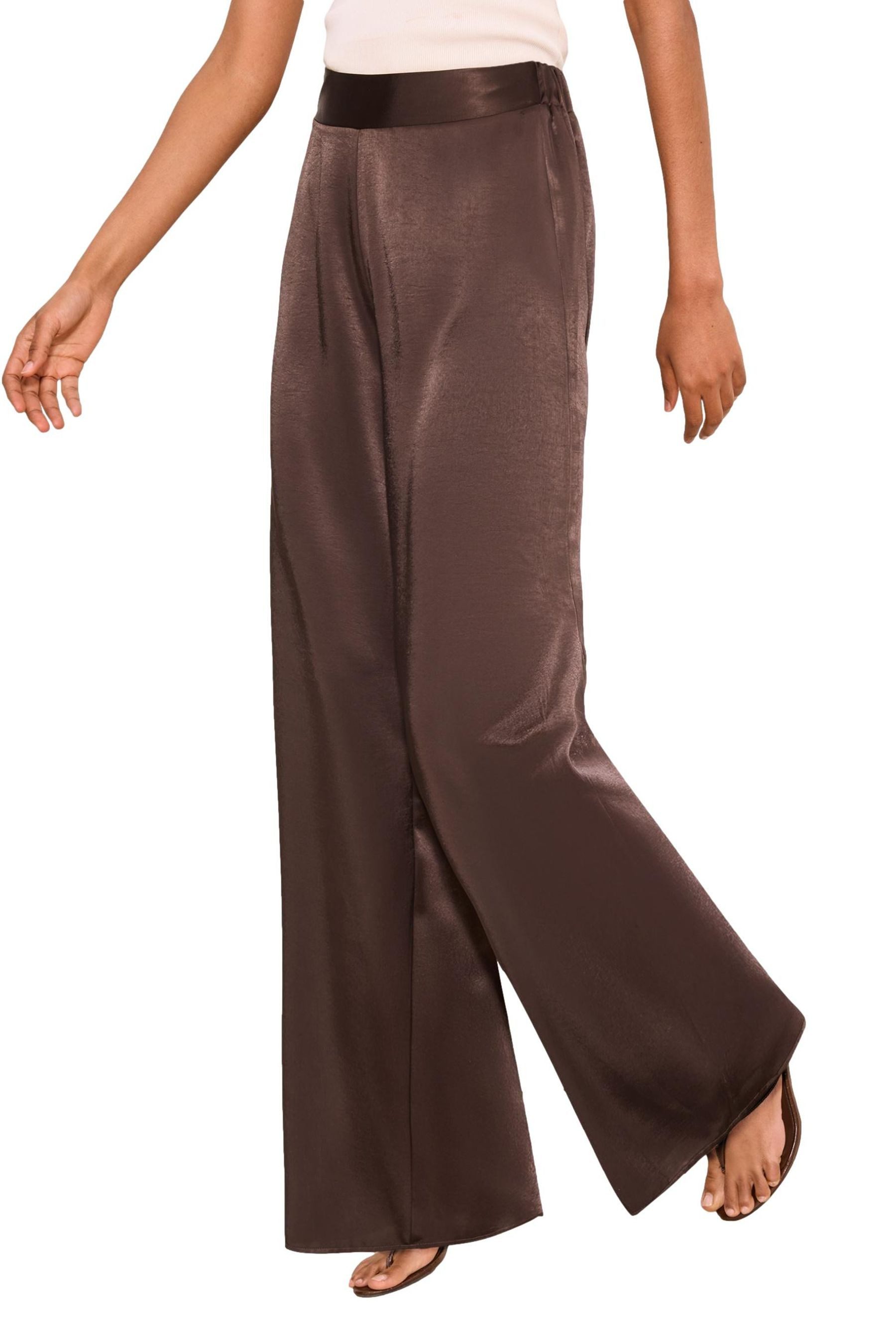 LIPSY Stoffhose Lipsy Satinhose mit weitem Bein, Regular (1-tlg)