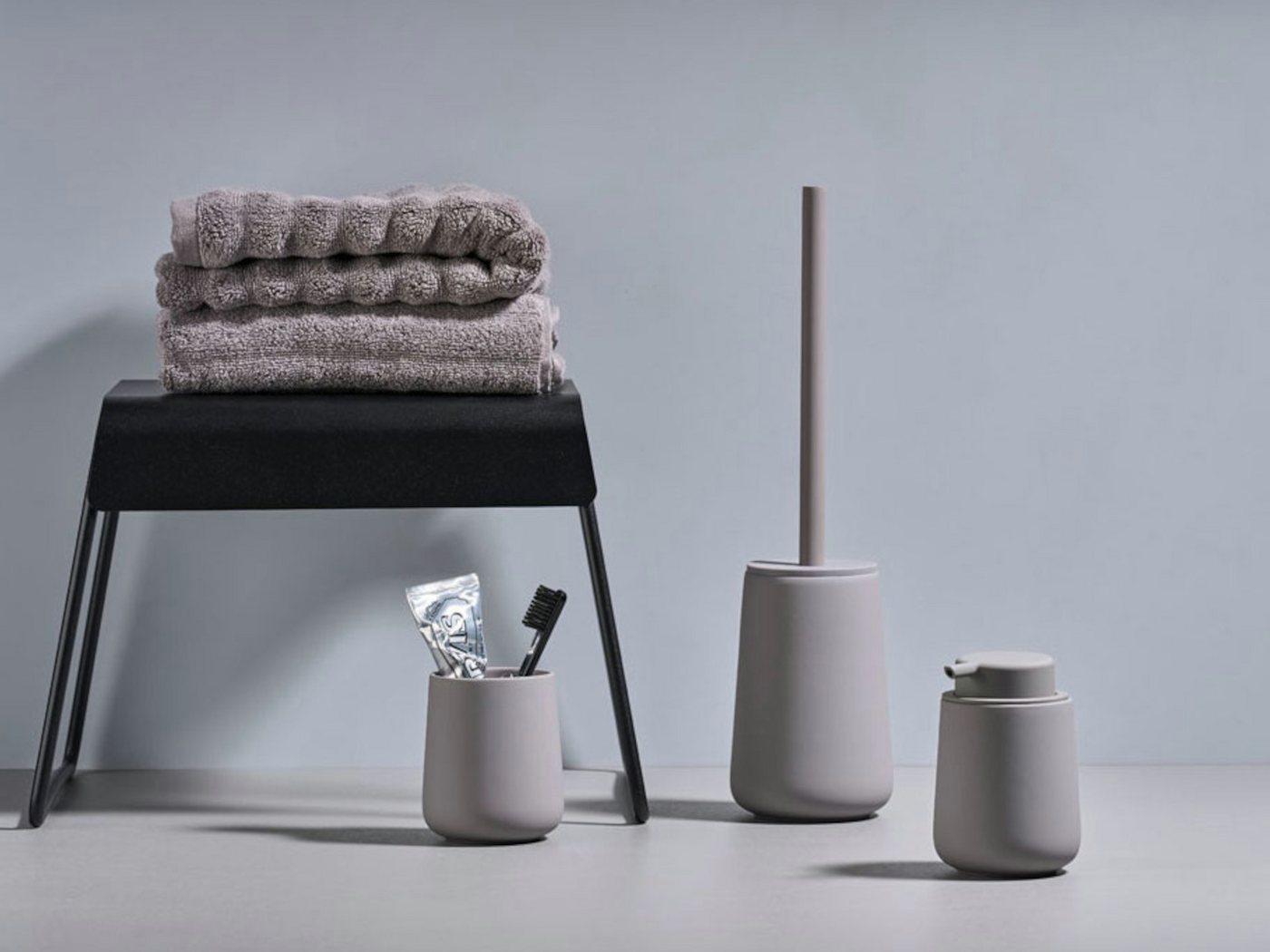 Thumbnail - Zone Denmark WC-Reinigungsbürste Denmark Nova One Toilettenbürste grey 37cm, Toilettenbürste Nova One Grey