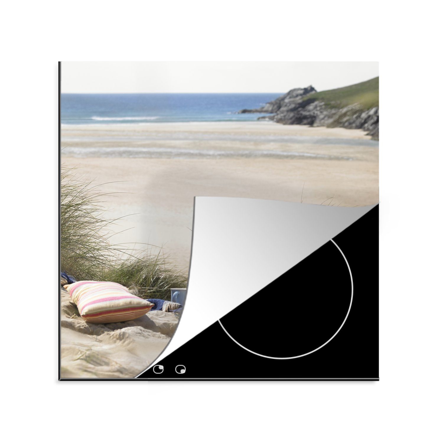 MuchoWow Herdblende-/Abdeckplatte Picknick in den Dünen in der Nähe des Strandes, Vinyl, (1 tlg), 78x78 cm, Ceranfeldabdeckung, Arbeitsplatte für küche