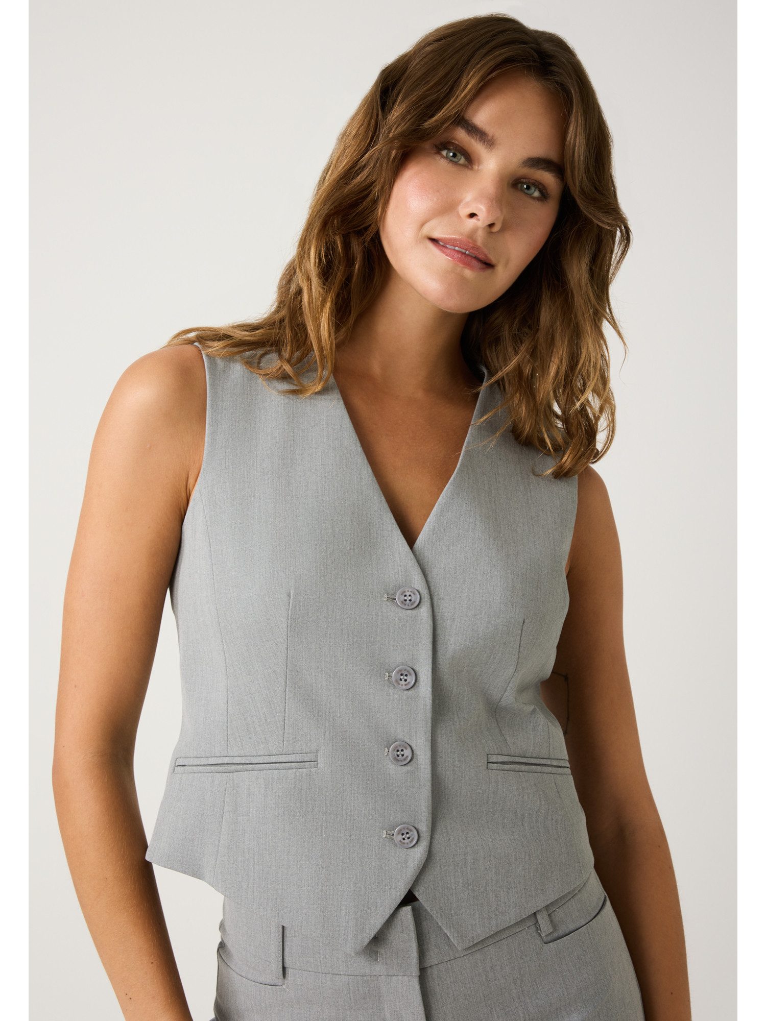 MORE&MORE Anzugweste taillierte, kurze Form günstig online kaufen