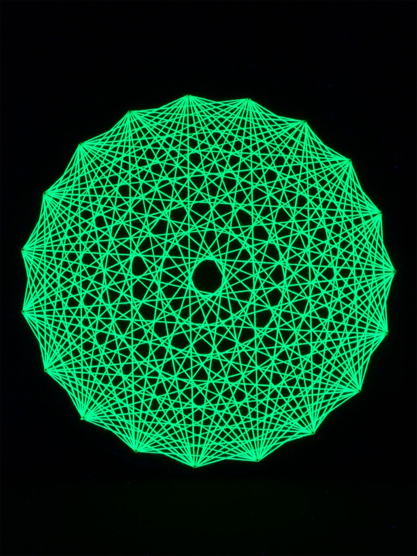 PSYWORK Dekoobjekt Schwarzlicht "Neon Yellow", 50cm, Mandala Schwarzlicht unter 2D Fadendeko UV-aktiv, leuchtet StringArt