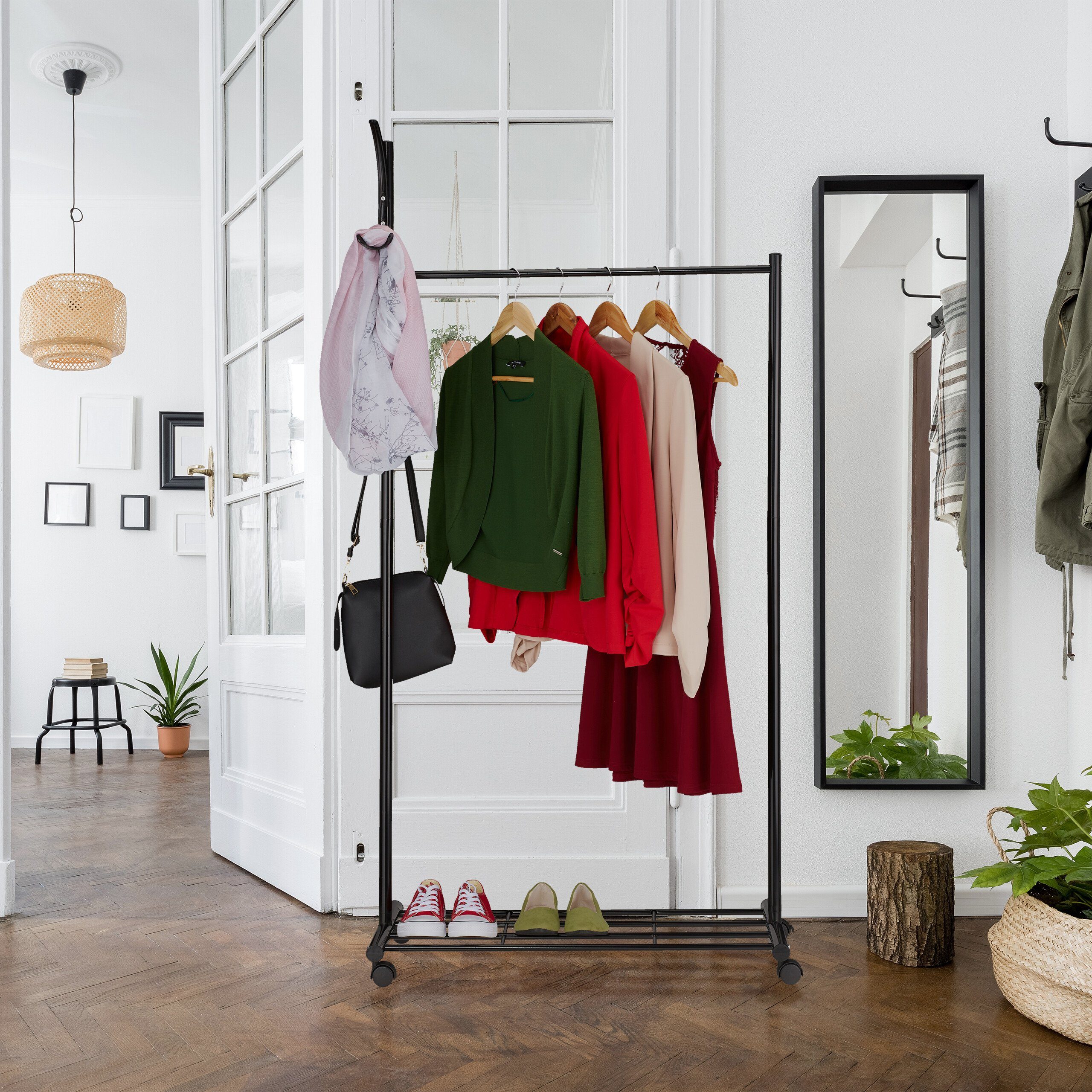 relaxdays Garderobenständer Schwarze Garderobe mit Rollen günstig online kaufen