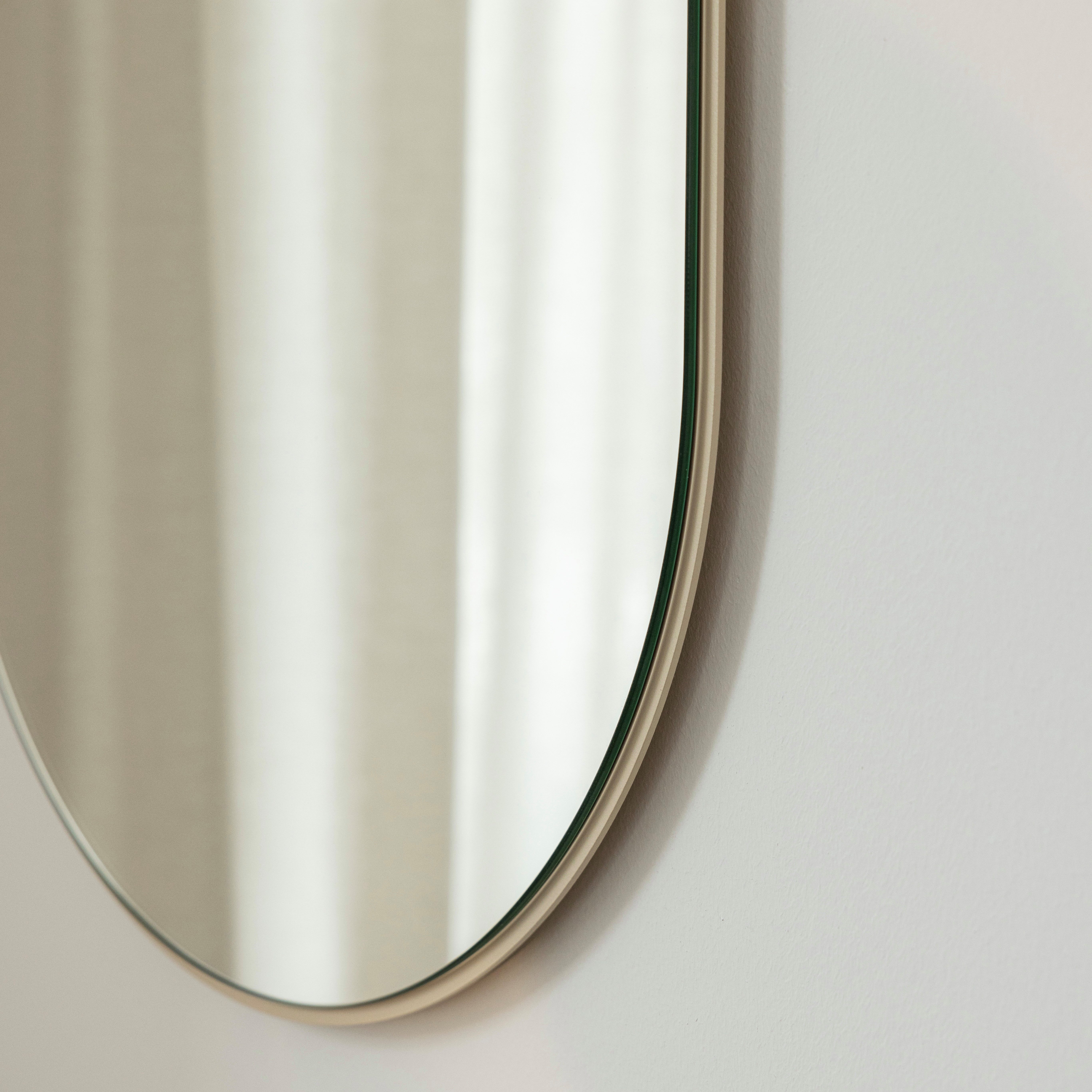 Metallbude Wandspiegel CAYA, oval, minimalistisches Design, 57 x 41 cm