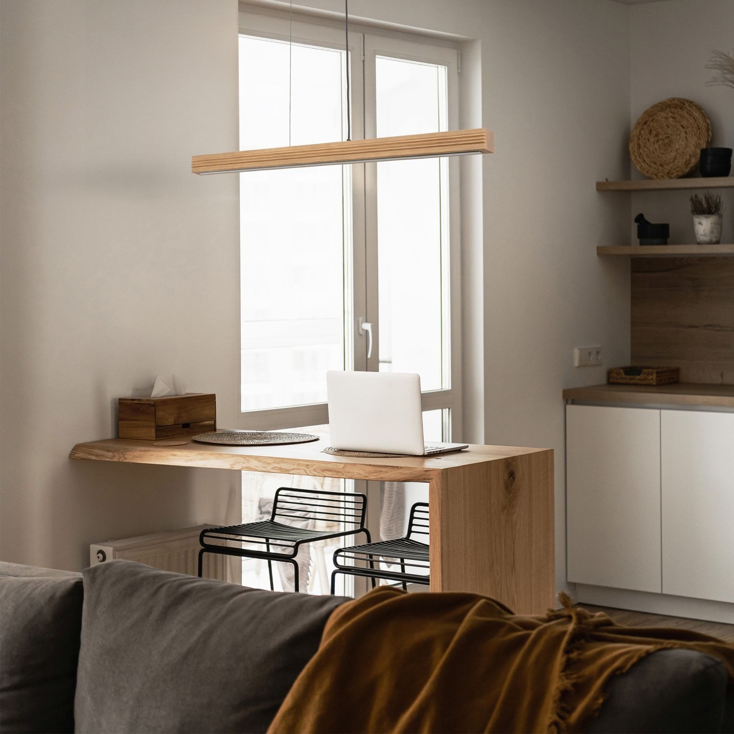 Licht-Erlebnisse Pendelleuchte LISCA, LED fest integriert, Warmweiß, Metall Holz LED H: max. 140 cm Schwarz Kiefer länglich 3000 K 1400 lm