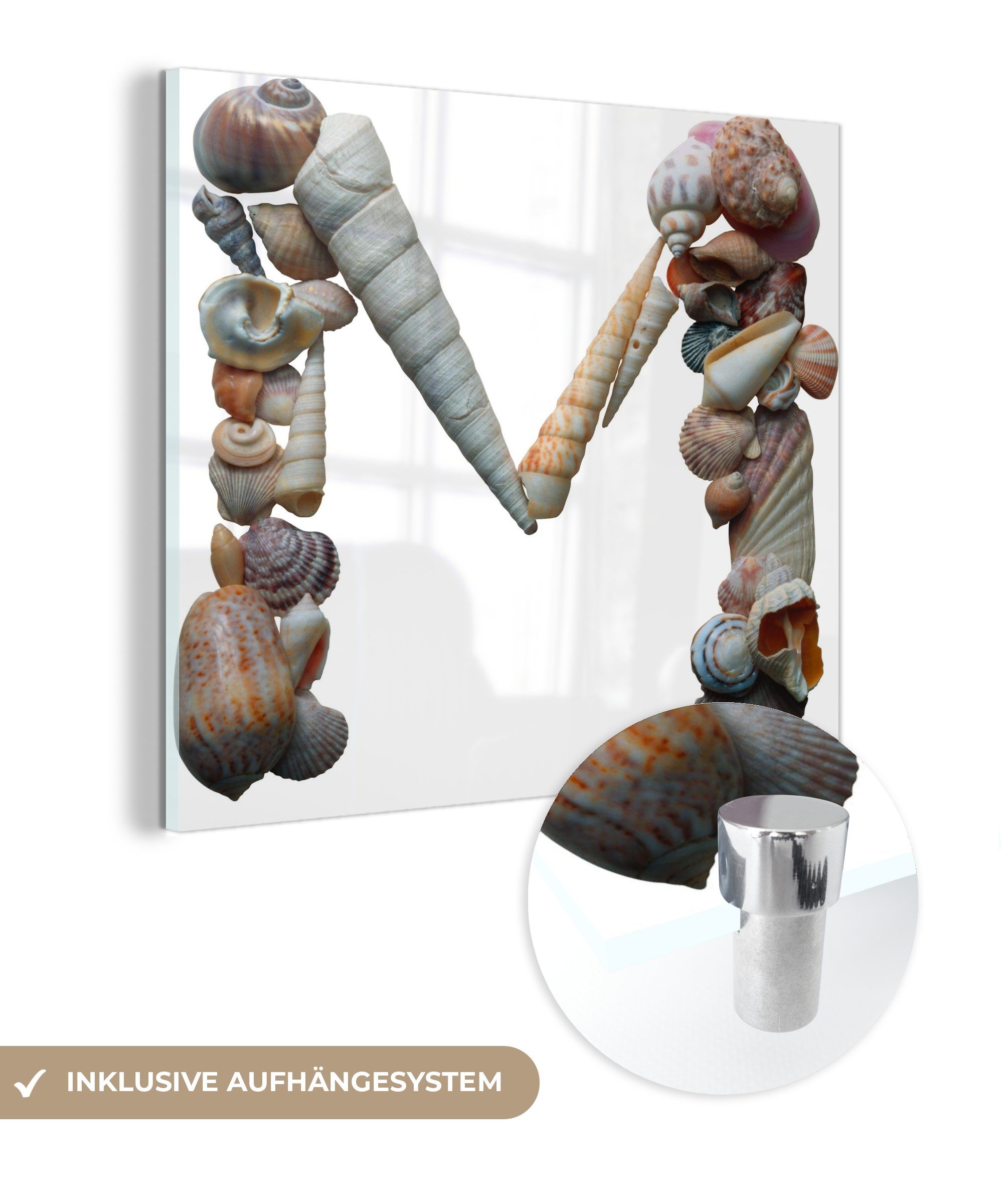 MuchoWow Acrylglasbild Der Buchstabe M, gebildet aus Muscheln, (1 St), Glasbilder - Bilder auf Glas Wandbild - Foto auf Glas - Wanddekoration