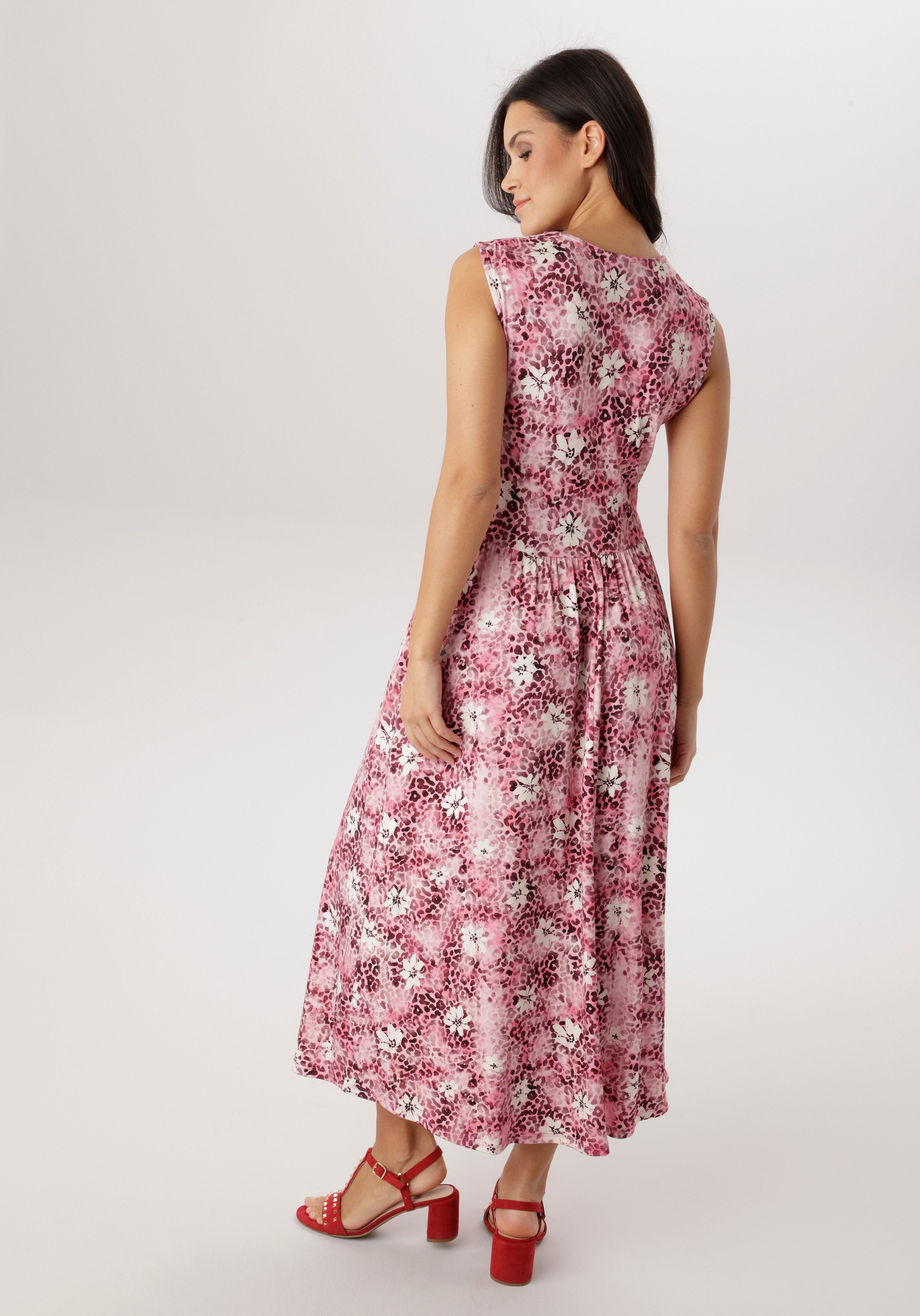 Aniston SELECTED Sommerkleid mit zwei praktischen Eingrifftaschen - NEUE KO günstig online kaufen