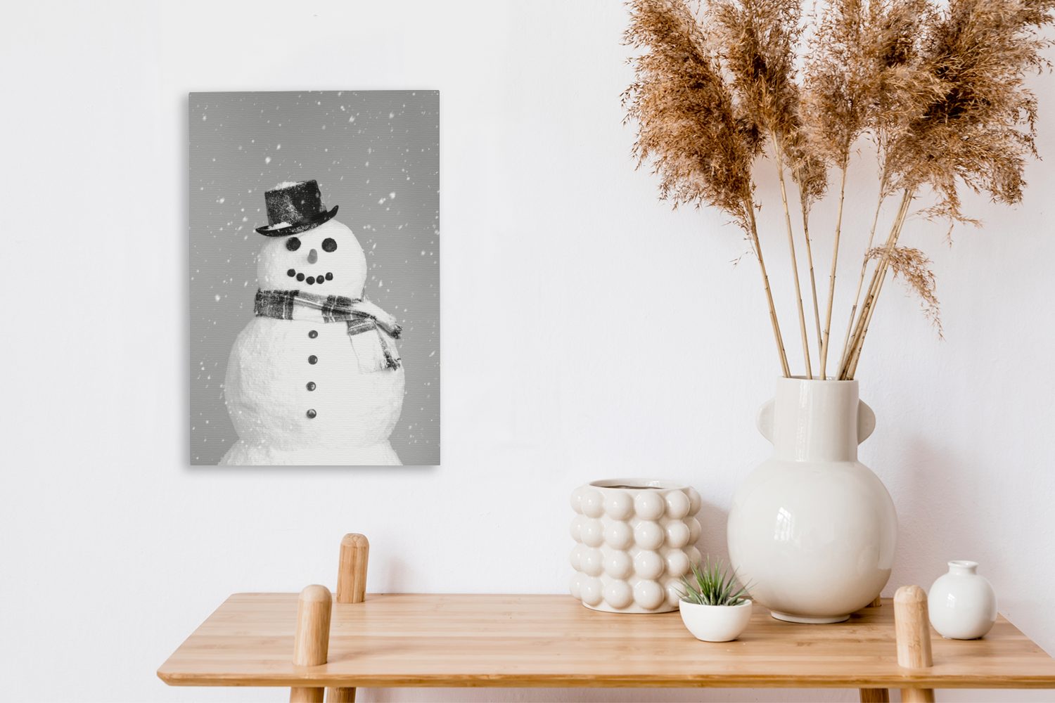 OneMillionCanvasses® Leinwandbild cm weiß, Leinwandbild und Gemälde, 20x30 St), Weihnachten glücklicher - Zackenaufhänger, (1 Ein Schneemann zu fertig bespannt schwarz inkl