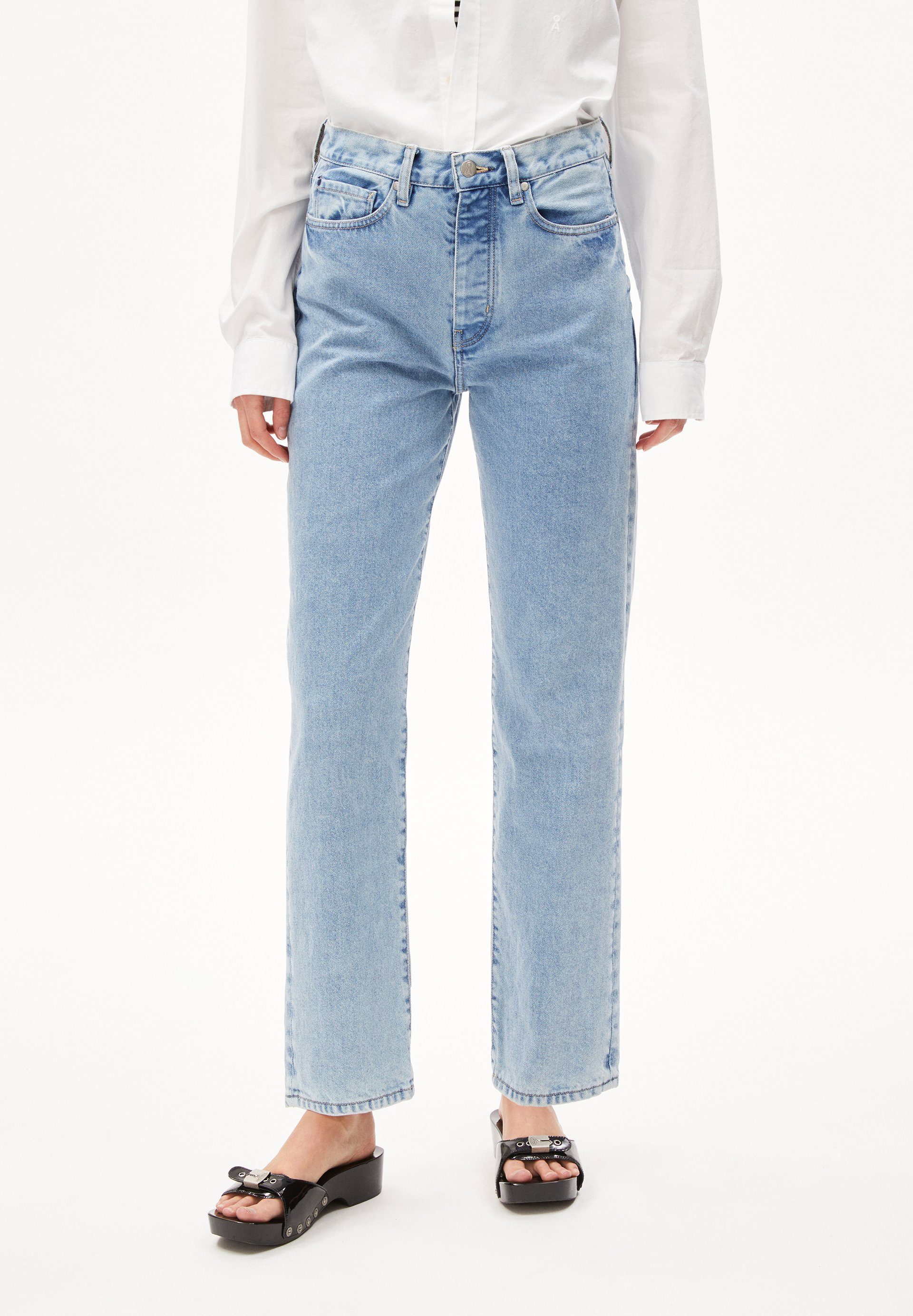 Straight-Jeans AAIKALA