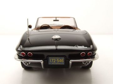 Norev Modellauto Chevrolet Corvette C2 Sting Ray Convertible 1963 schwarz Modellauto, Maßstab 1:18