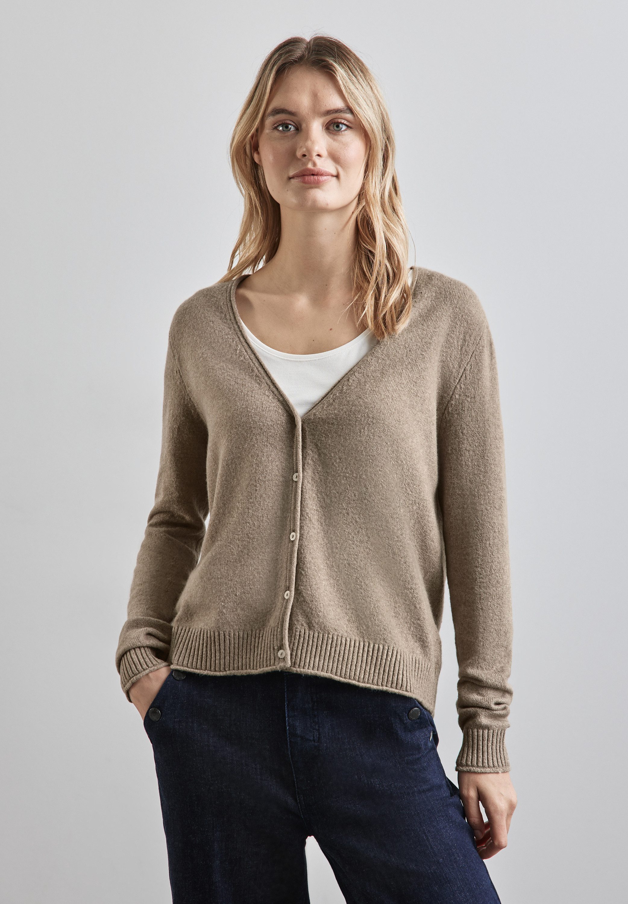 STREET ONE Cardigan mit V-Ausschnitt