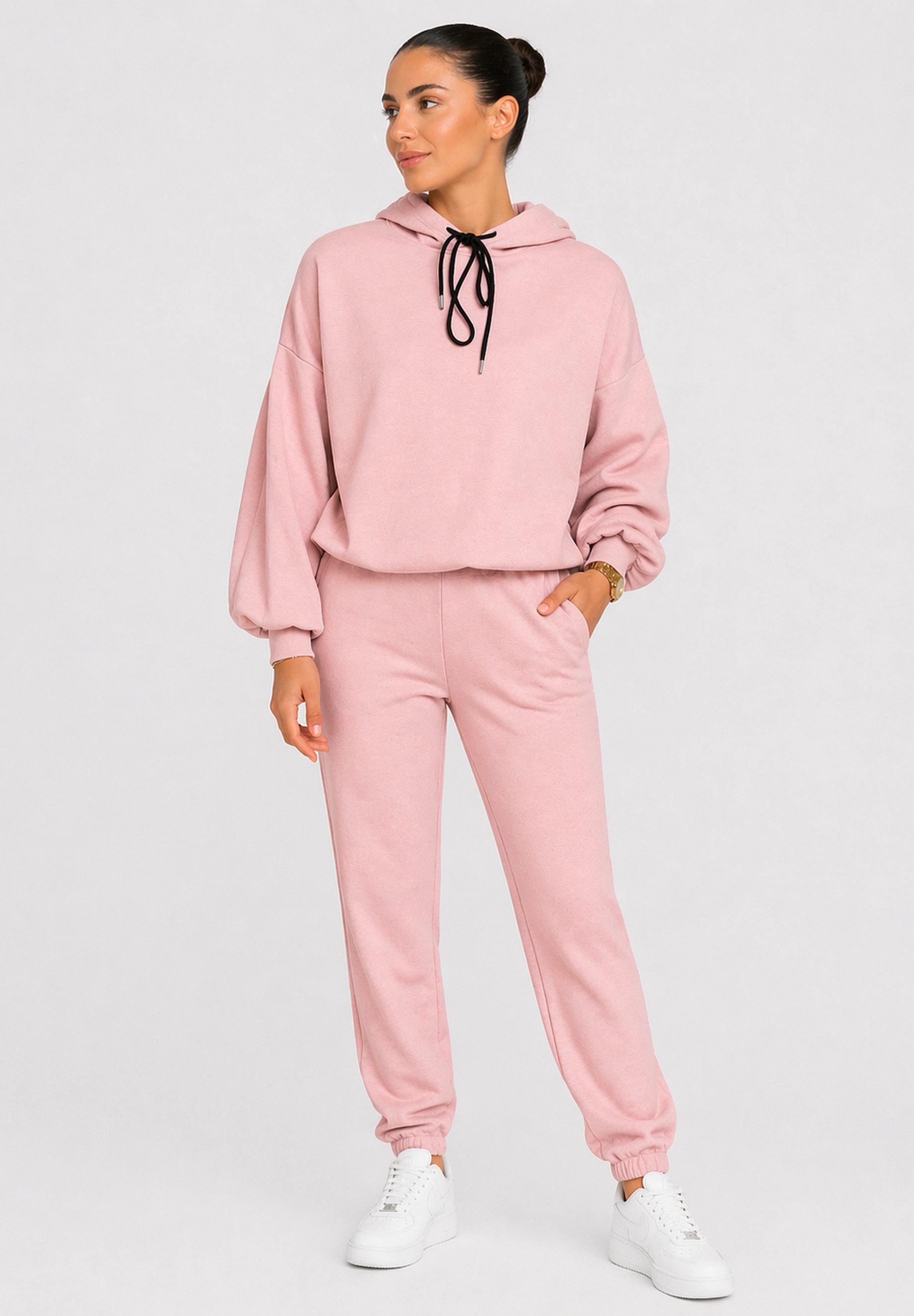 Elara Sportanzug Damen Zweiteiler mit Hoodie und Jogginghose im Oversize-Look (2-tlg)