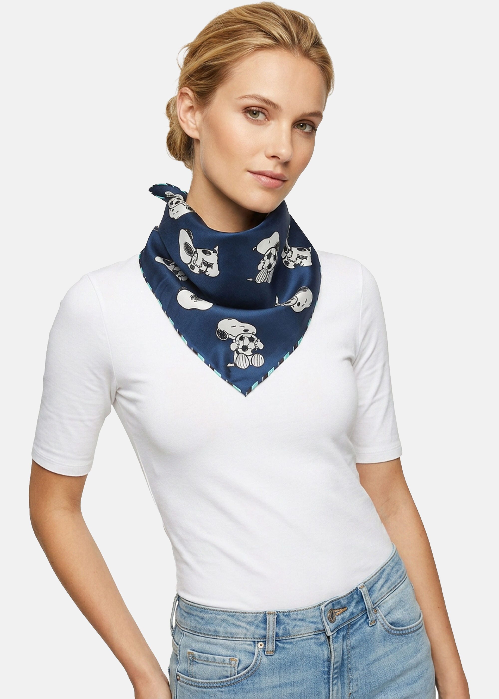 Codello Halstuch, mit Allover-Snoopy-Fußball-Print