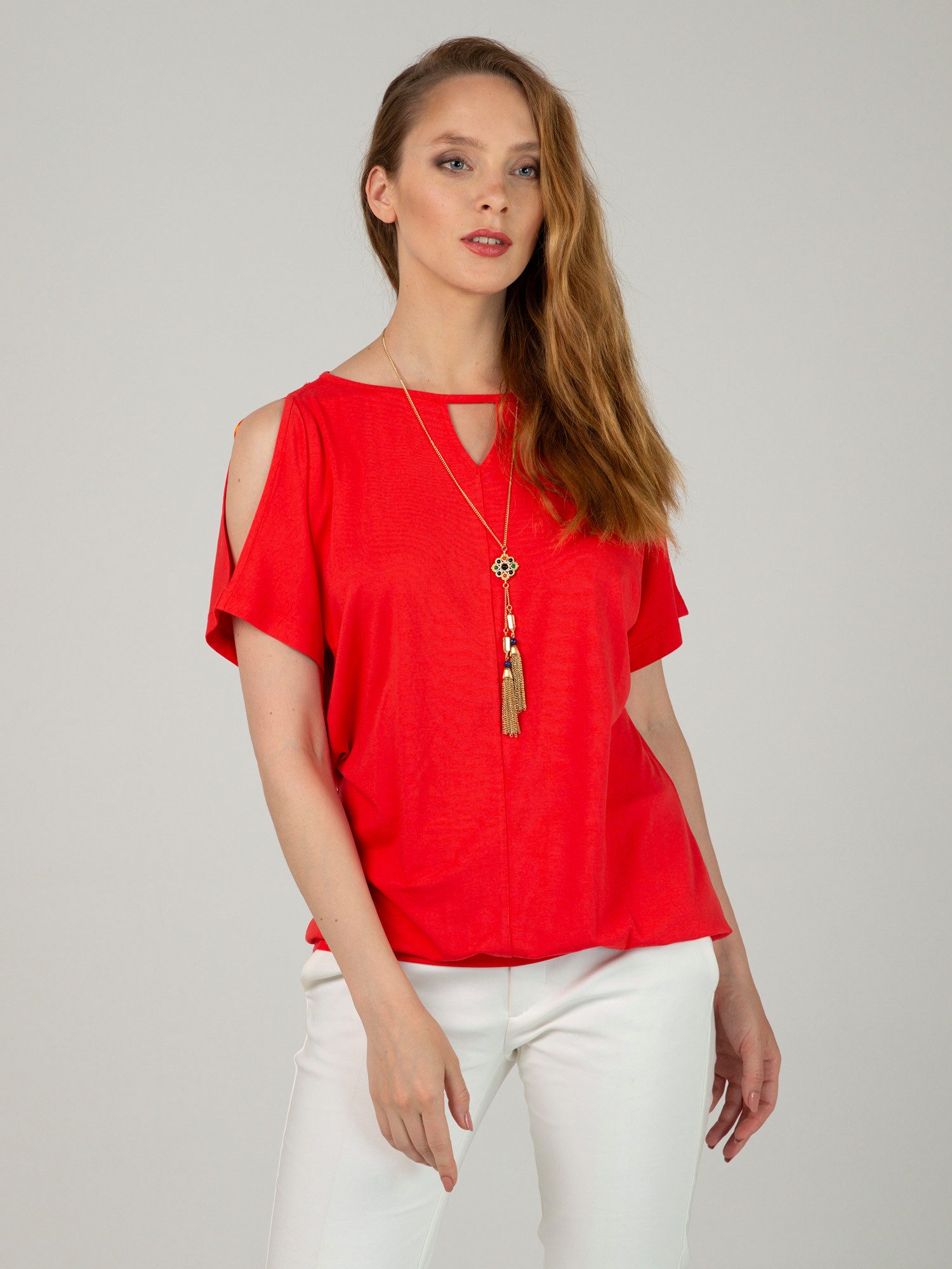 Passioni T-Shirt in Coral, mit Schlitzöffnungen am Ausschnitt und Ärmeln