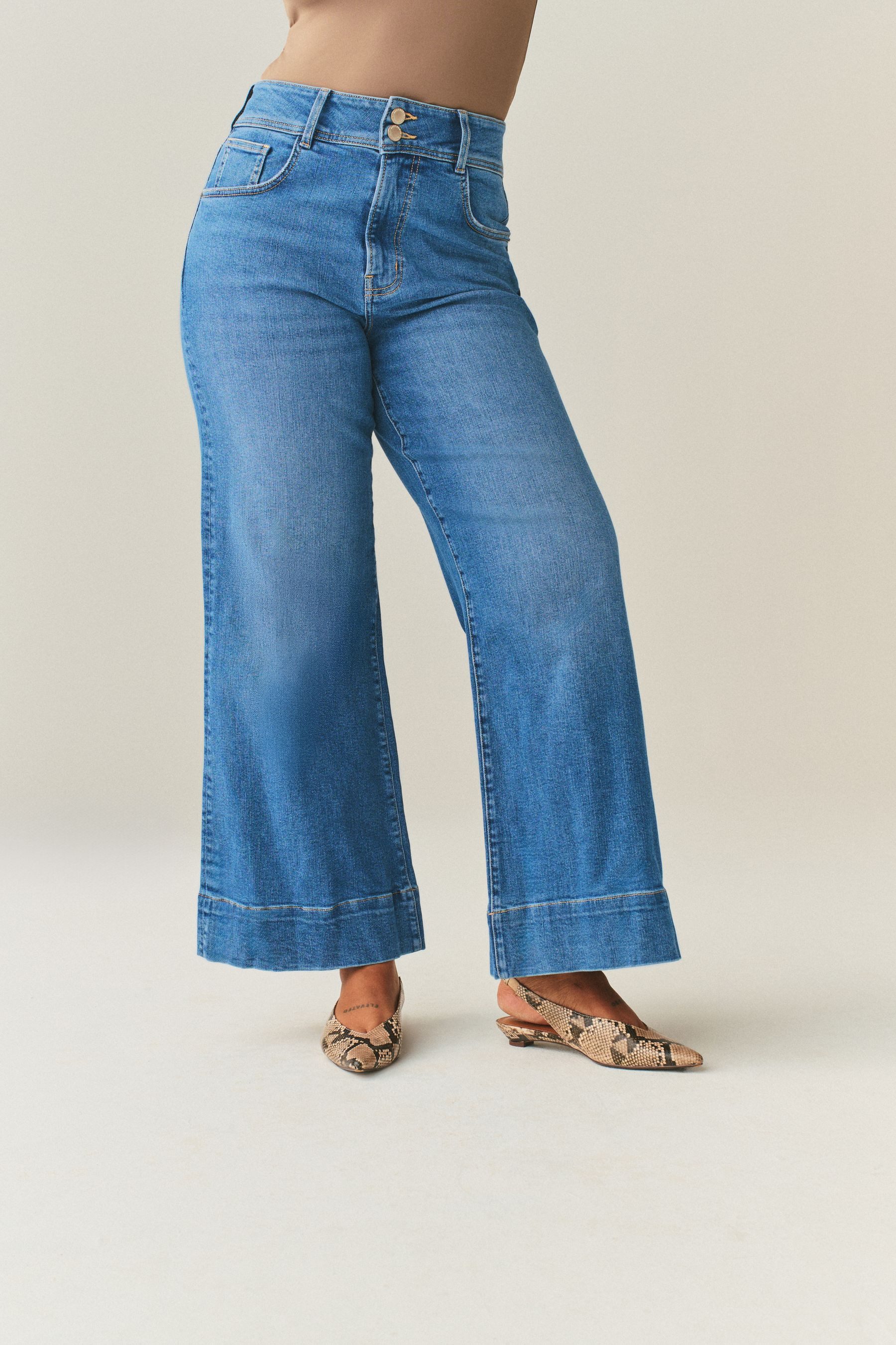 Next Stretch-Jeans Sanduhr Hochbund-Jeans mit weitem Bein und Stretch (1-tlg)
