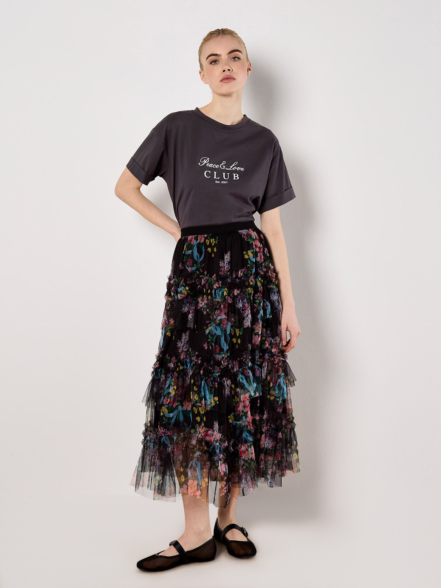 Apricot Midirock Geblümter Midirock aus Tüll mit Lagen günstig online kaufen