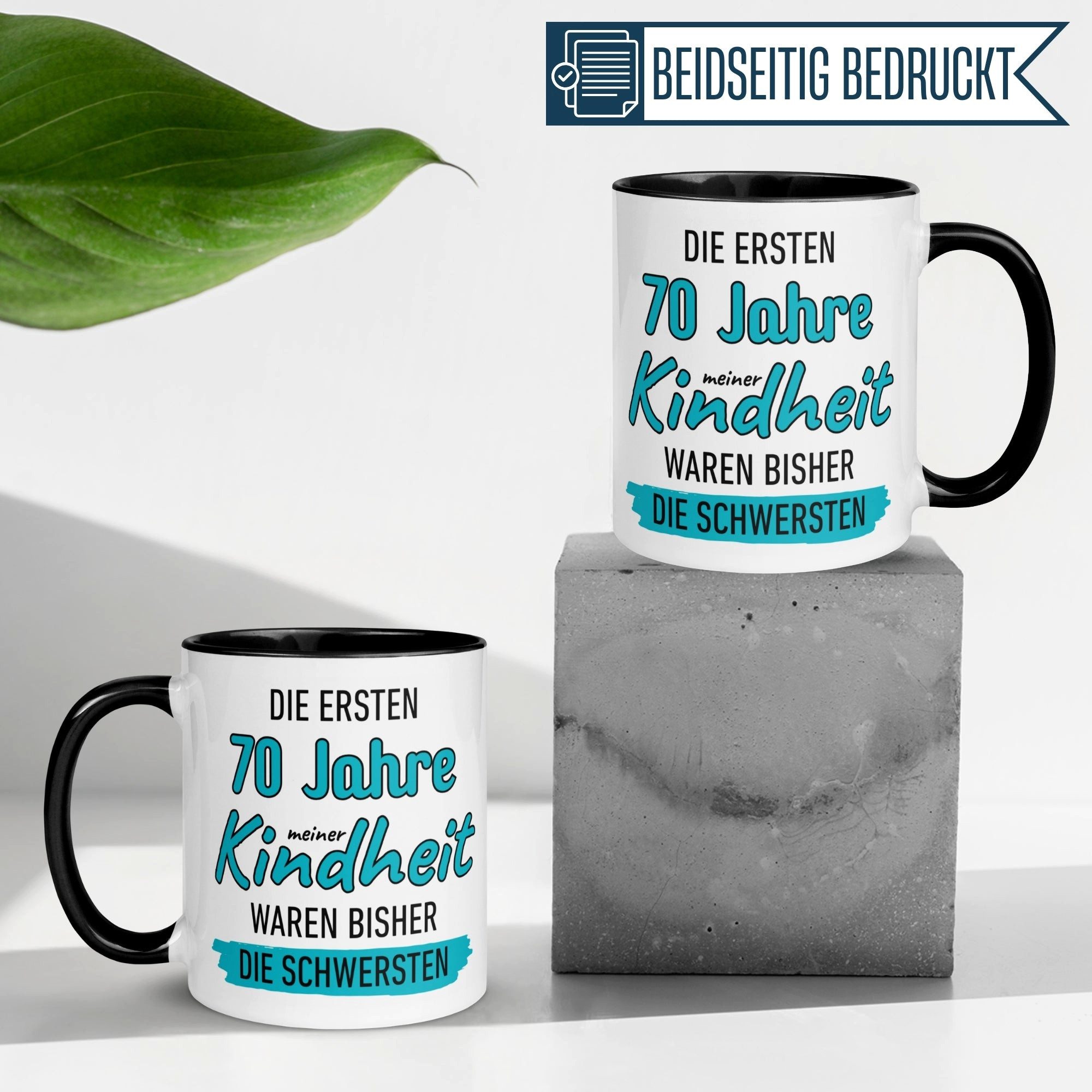 Momentals Tasse 70 Geburtstag Mann – „70 Jahre Kindheit“ – Geburtstagsgeschenk Männer, Gratis Versand · Links-&Rechtshänder · Spülmaschinenfest