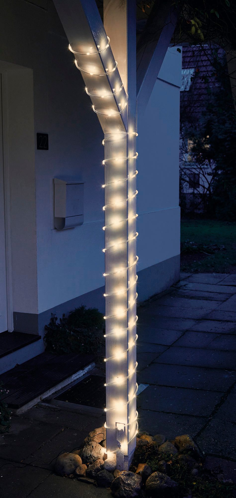 Northpoint Lichterschlauch Lichterkette 10 Meter mit Timer max. 2,7W 200 LEDs Außenbereich