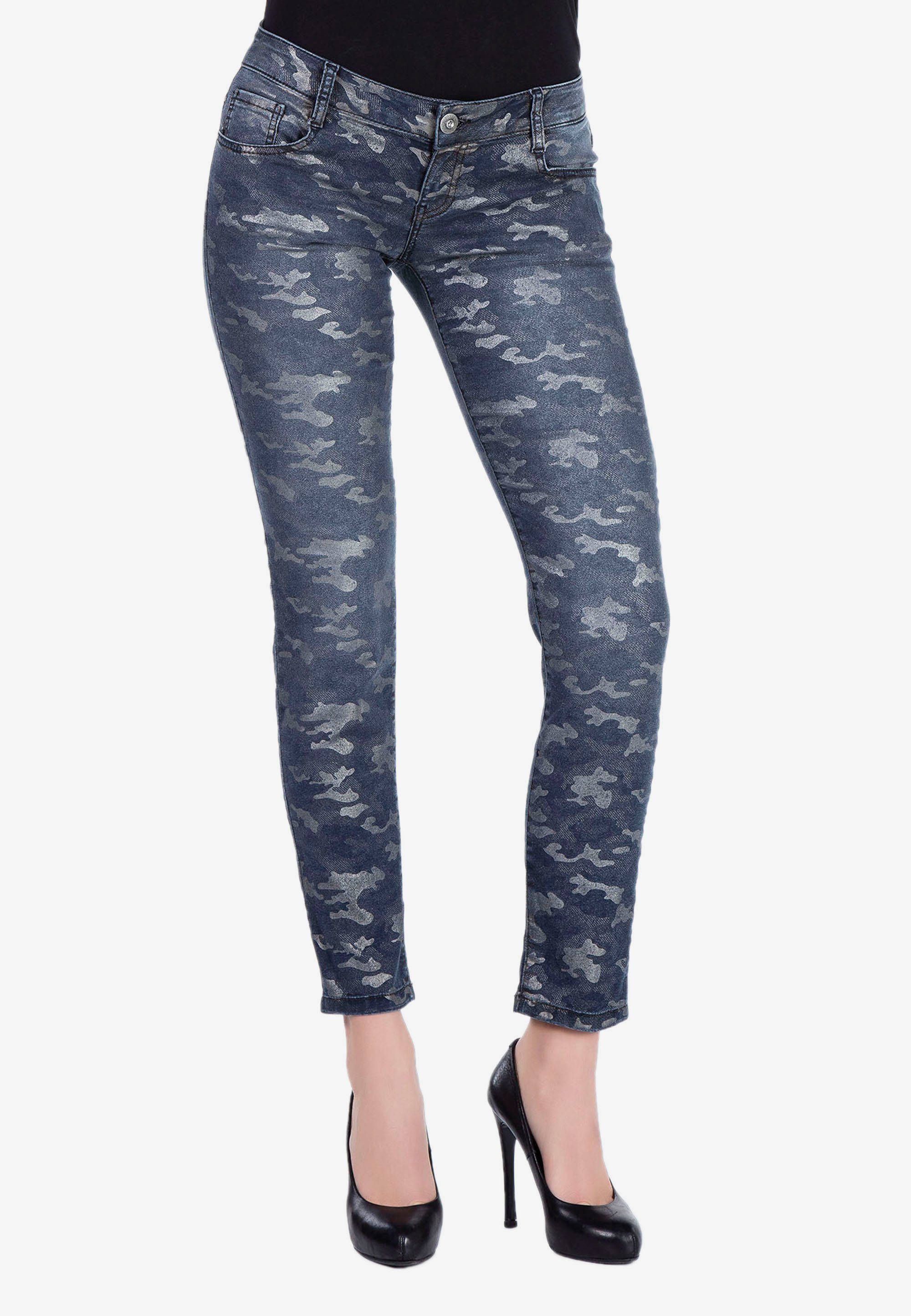 Cipo & lässigen Baxx Tarn-Look in im 7/8-Hose Skinny-Fit