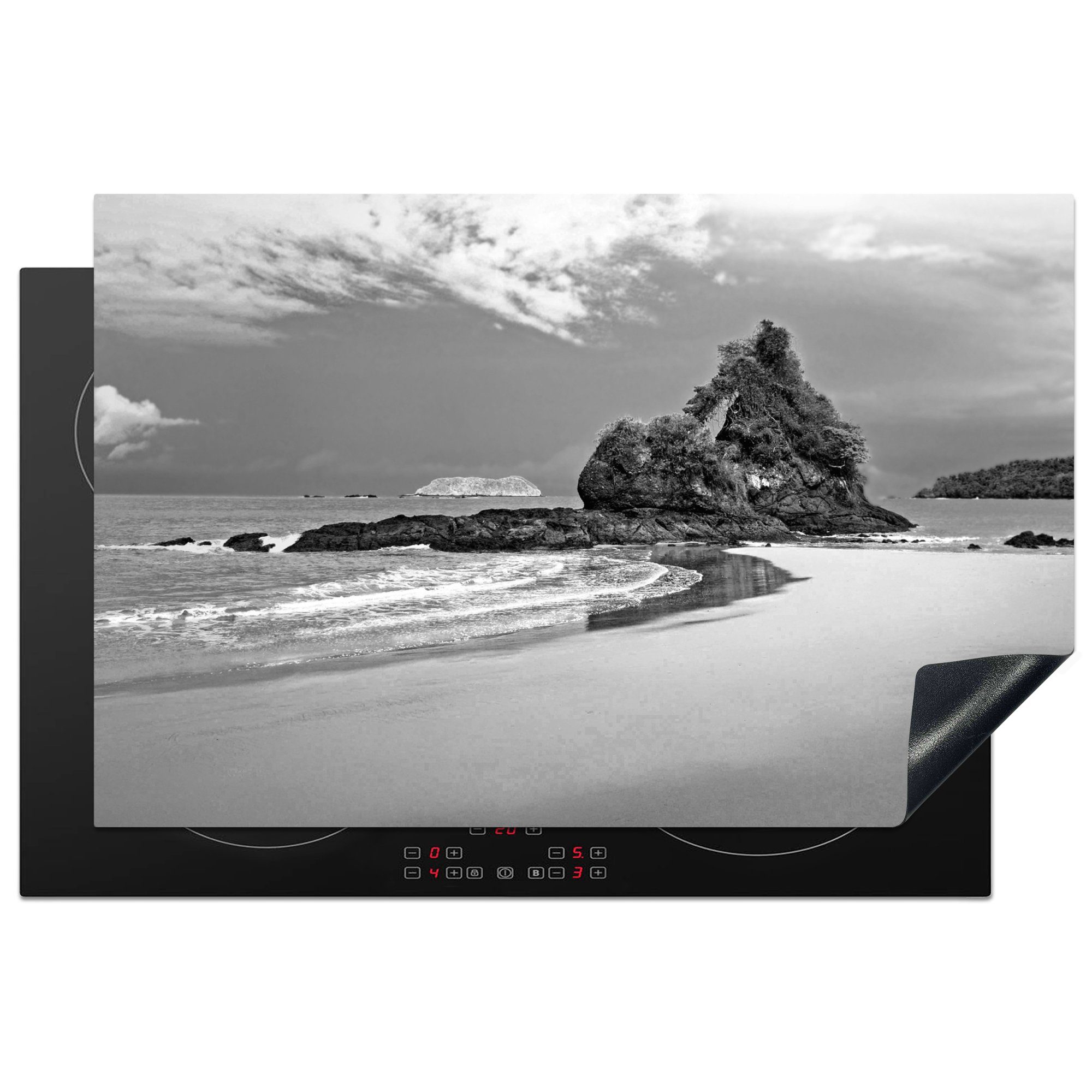 MuchoWow Herdblende-/Abdeckplatte Das Paradies am Strand von Costa Rica in Schwarz und Weiß, Vinyl, (1 tlg), 81x52 cm, Induktionskochfeld Schutz für die küche, Ceranfeldabdeckung