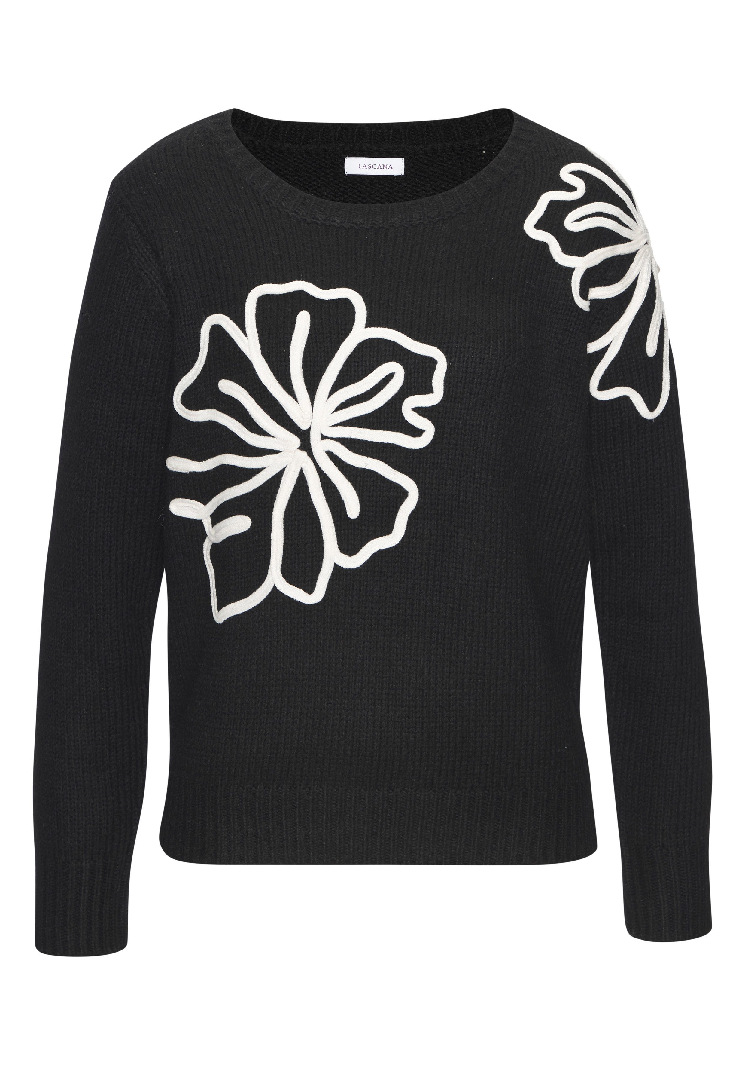 LASCANA Strickpullover mit Blumen-Applikation, Winterpullover, modisch. € 59,99