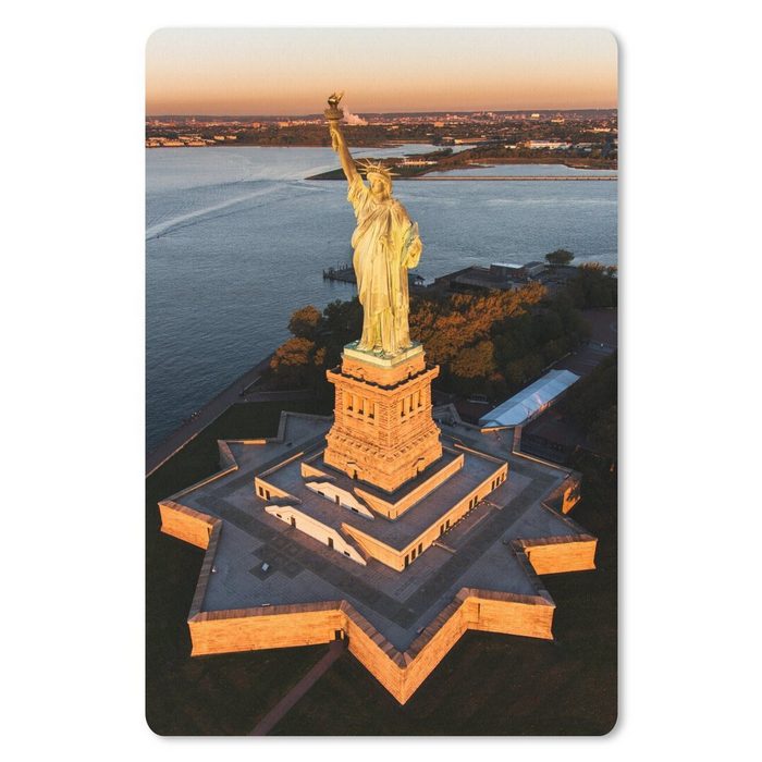 MuchoWow Mauspad Freiheitsstatue auf Liberty Island in den Vereinigten Staaten bei (1-St) Gaming Mousepad Büro 18x27 cm Mausunterlage