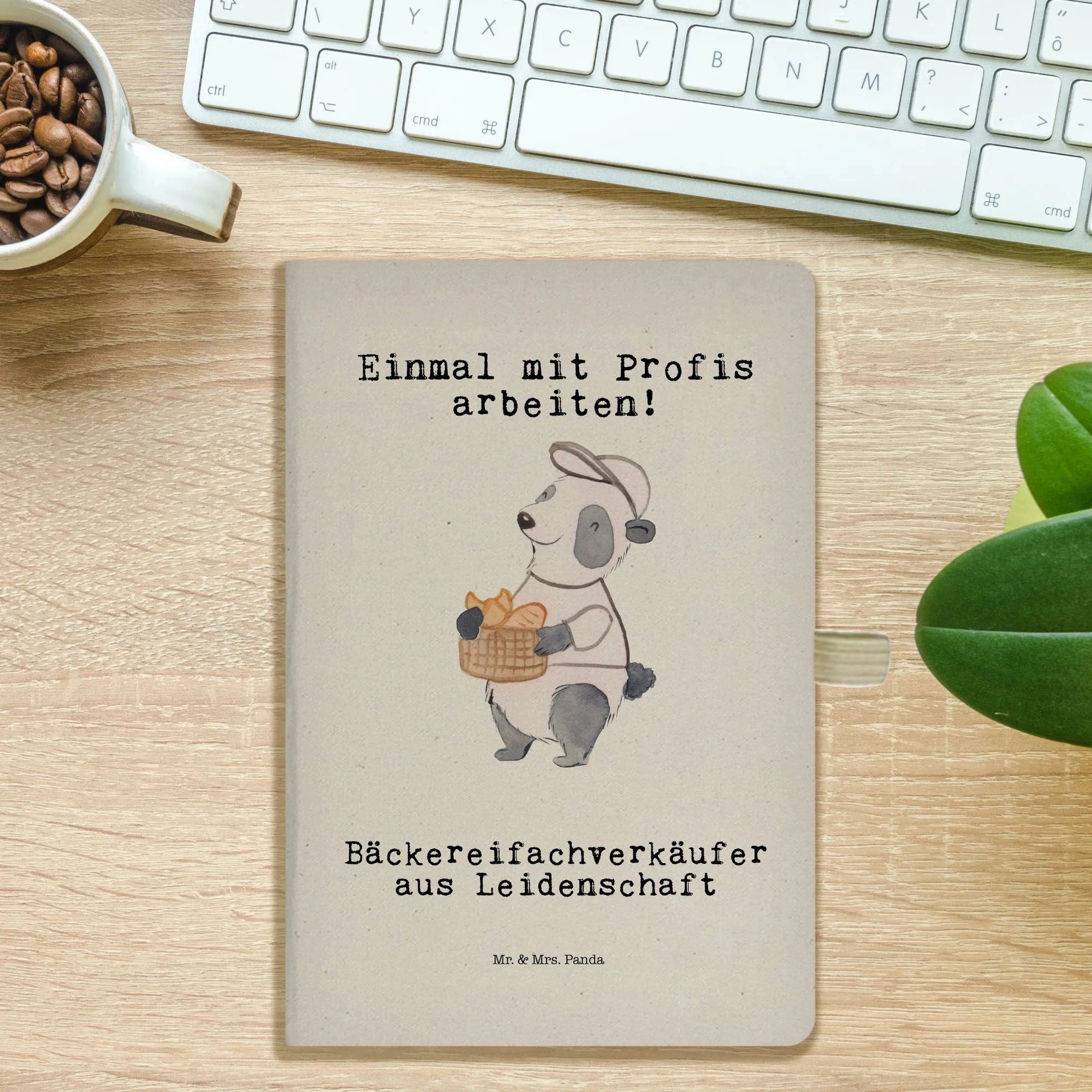 Thumbnail - Mr. & Mrs. Panda Notizbuch Bäckereifachverkäufer Leidenschaft - Transparent - Geschenk, Backstub Mr. & Mrs. Panda, Kreat...