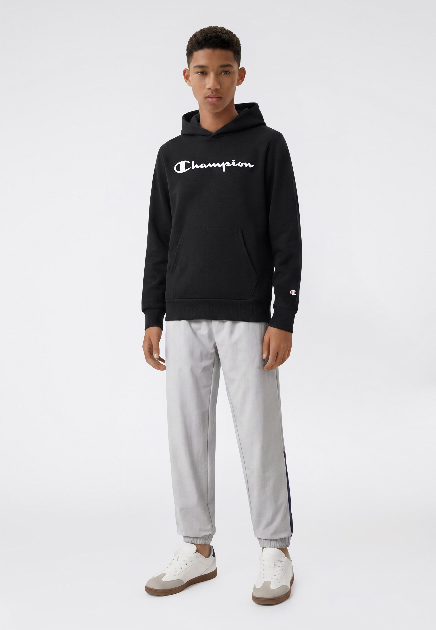 Champion Trainingshose SPORTWEAR CUFFED PANTS Slim Fit mit Bündchen für sicheren Sitz und sauberen Beinabschluss