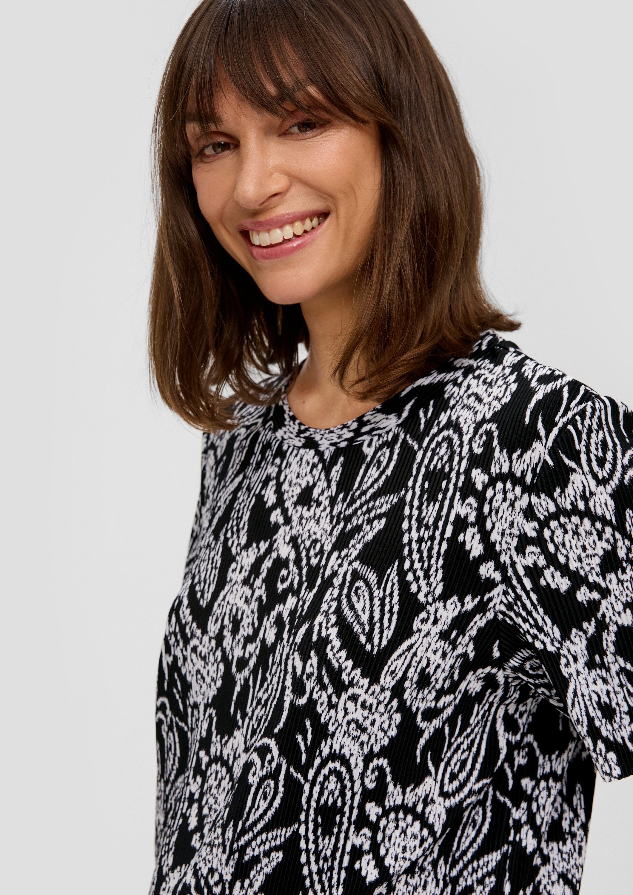 s.Oliver Kurzarmshirt T-Shirt T-Shirt mit Plisseefalten