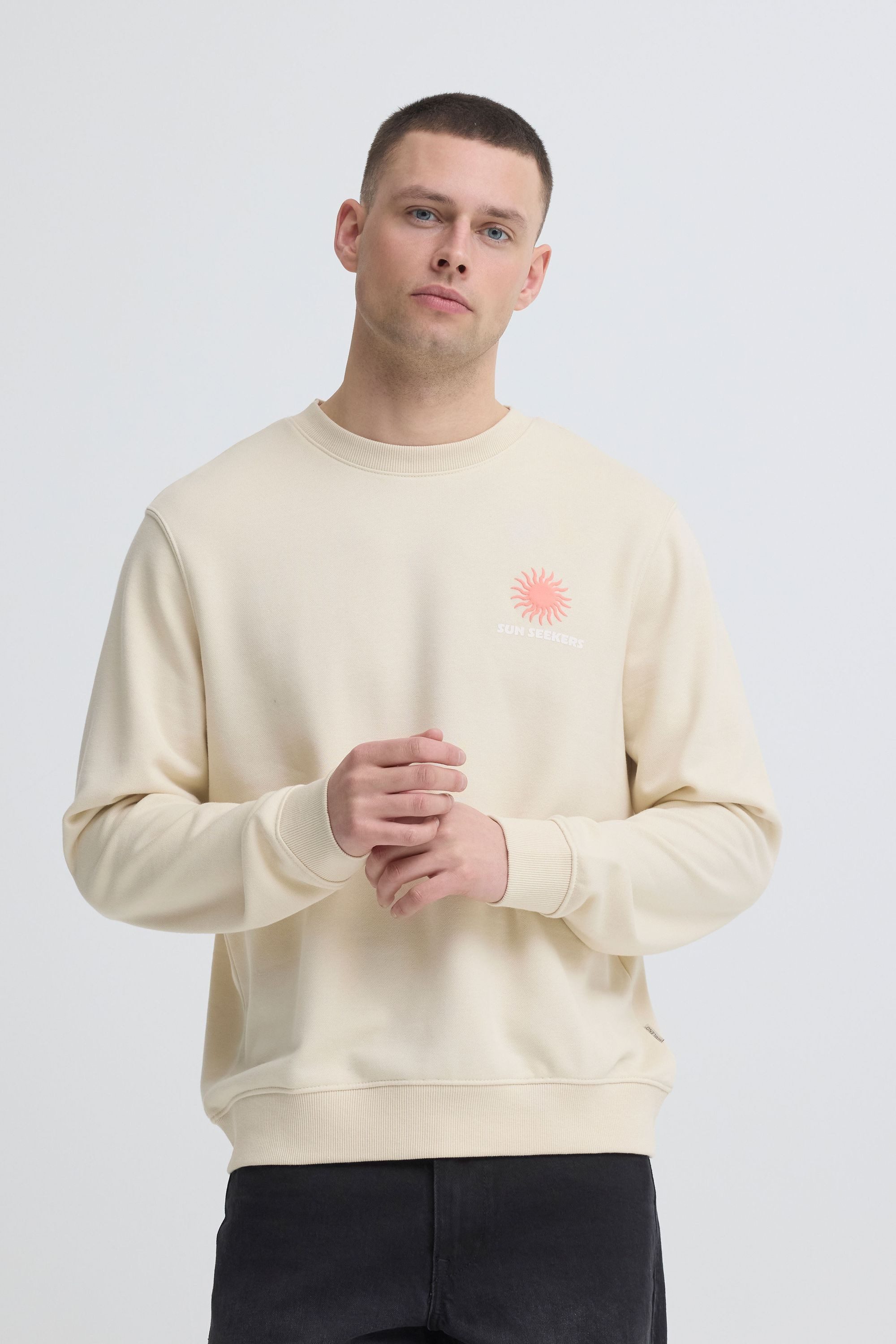 Blend Rundhalspullover BHKonsta Moderner Sweatpullover mit dezentem Print