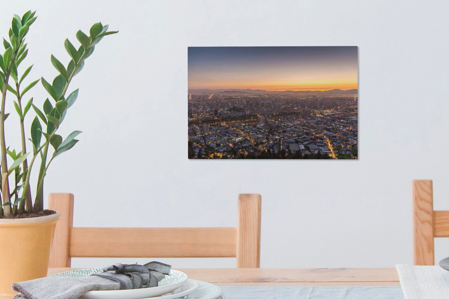 OneMillionCanvasses® Leinwandbild Santiago, die Leinwandbilder, St), von Wanddeko, Wandbild cm (1 in 30x20 der Hauptstadt Aufhängefertig, Chile, Abenddämmerung