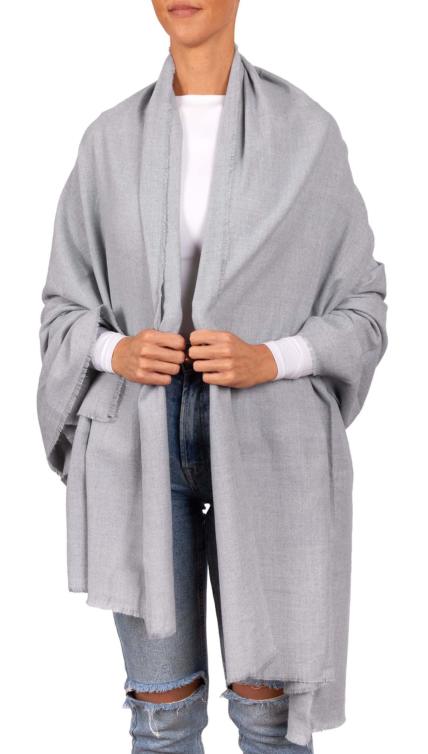 BRUBAKER Schal Cashmirillo - Übergroßer Schal für Damen und Herren, (100 x 200 cm - Warm und Kuschelig, 1-St. Deckenschal für Herbst/Winter), Winterschal für weiches Kaschmir-Gefühl - Unifarben