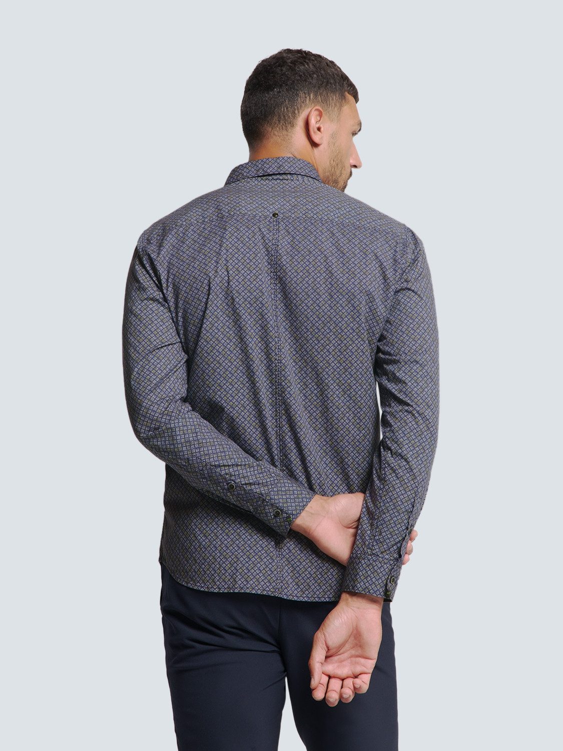 NO EXCESS Langarmhemd mit grafischem Muster und Brusttasche günstig online kaufen