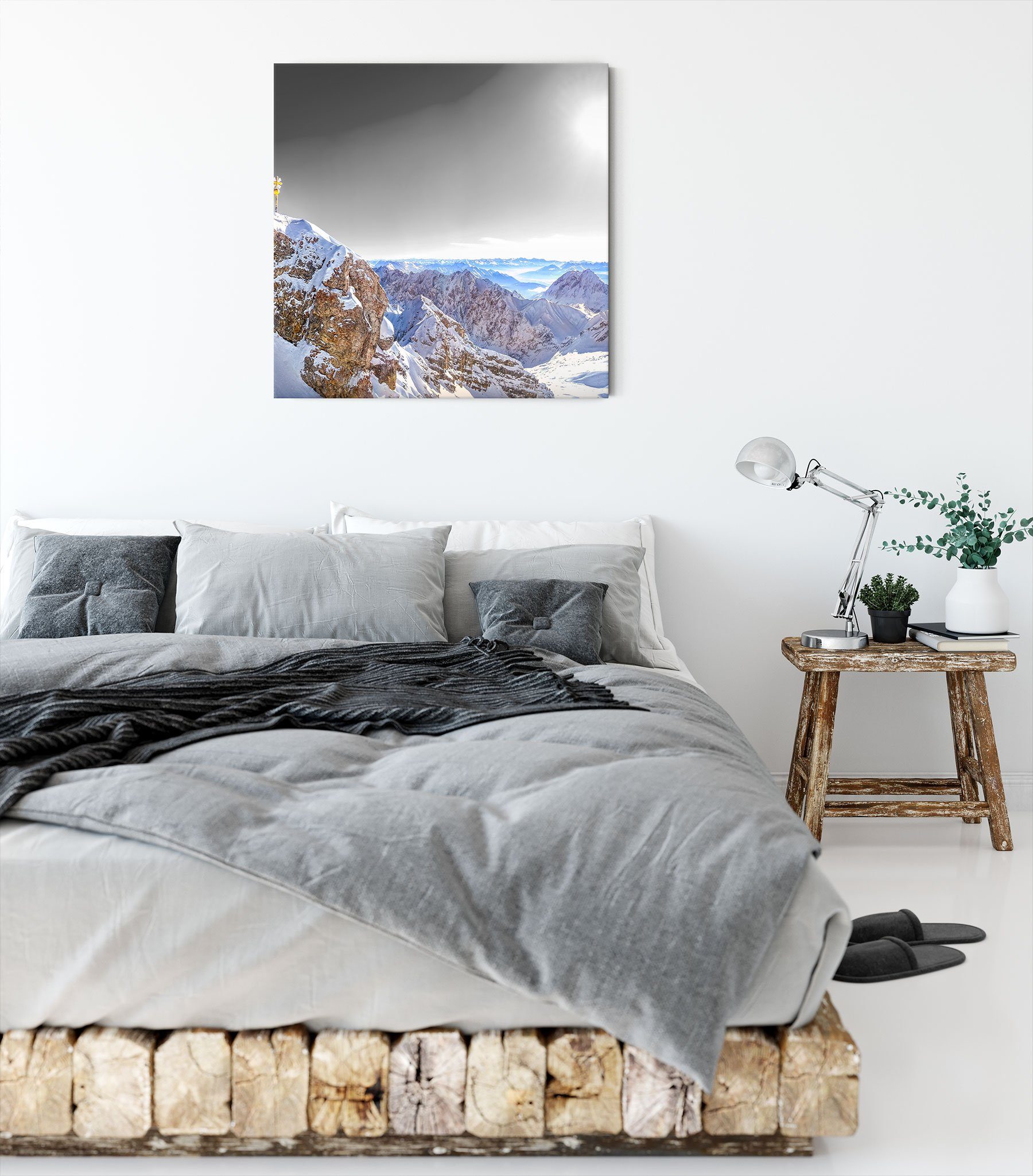 Zugspitze St), im Zackenaufhänger Leinwandbild Sonnenlicht, Leinwandbild fertig (1 im bespannt, Zugspitze inkl. Sonnenlicht Pixxprint